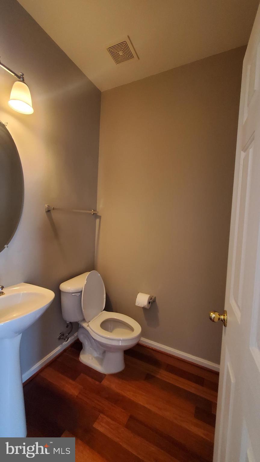 PINEY ORCHARD - Residential Lease