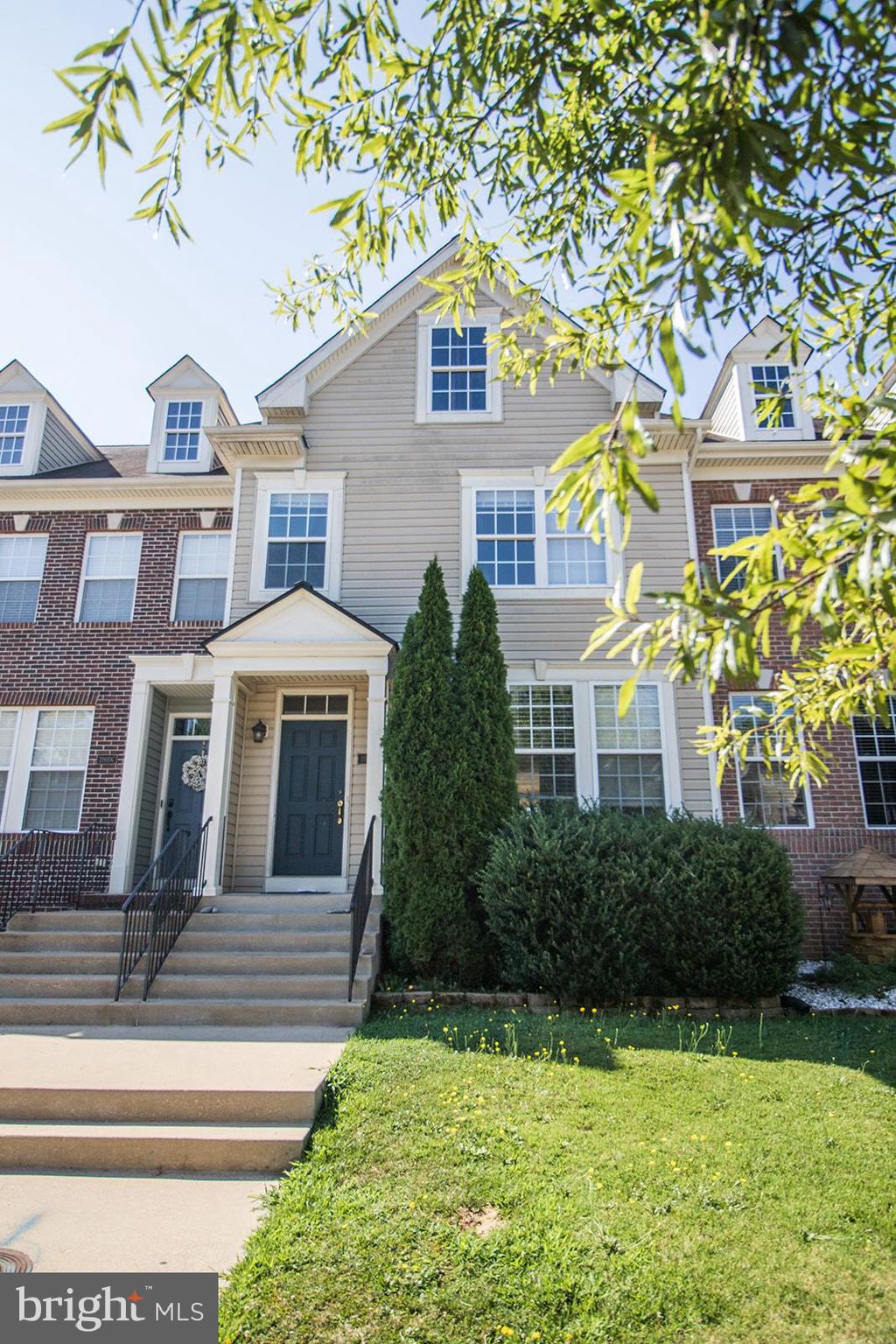 WILLOW GATE - Residential