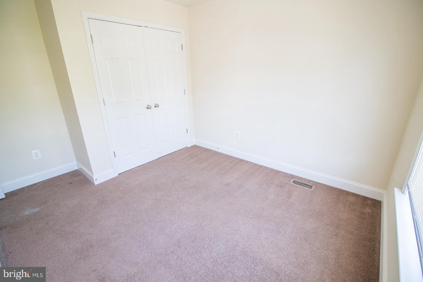 WILLOW GATE - Residential