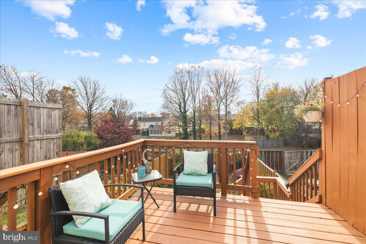 HUNTINGTON MEADOWS - Residential