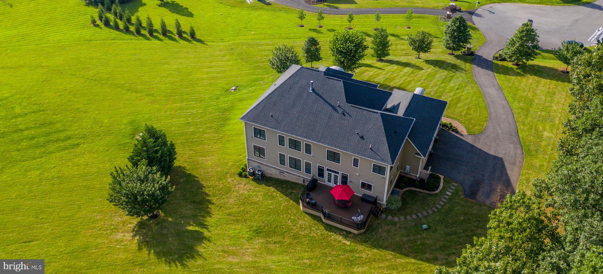 BEACON HILL - Residential