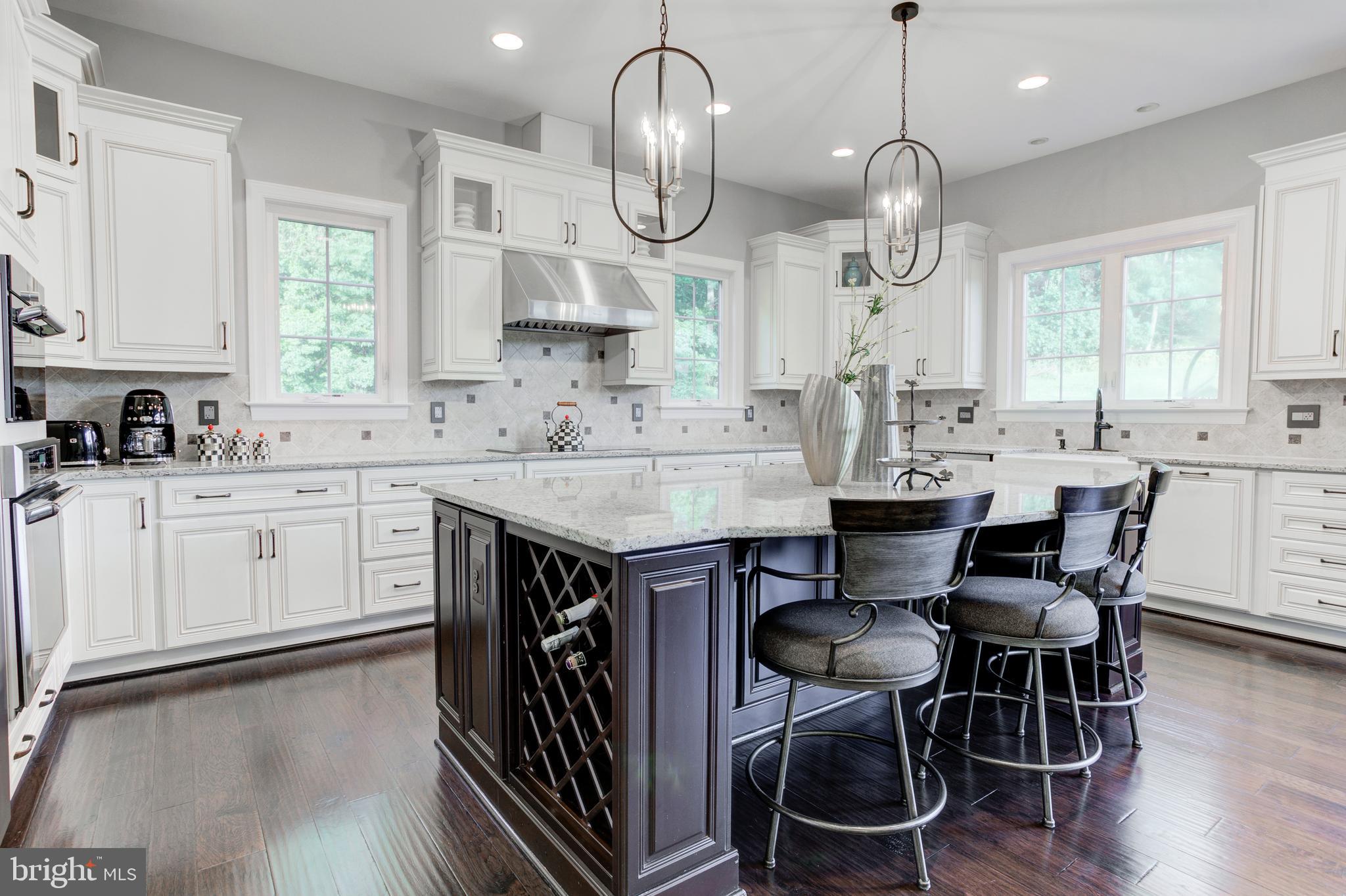 BEACON HILL - Residential