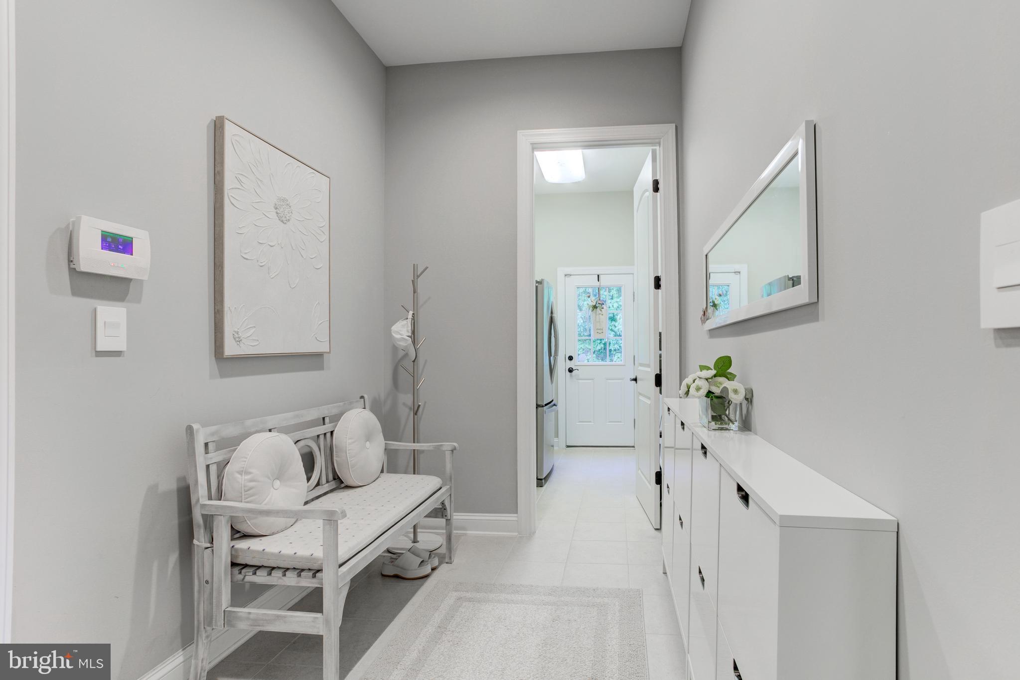 BEACON HILL - Residential