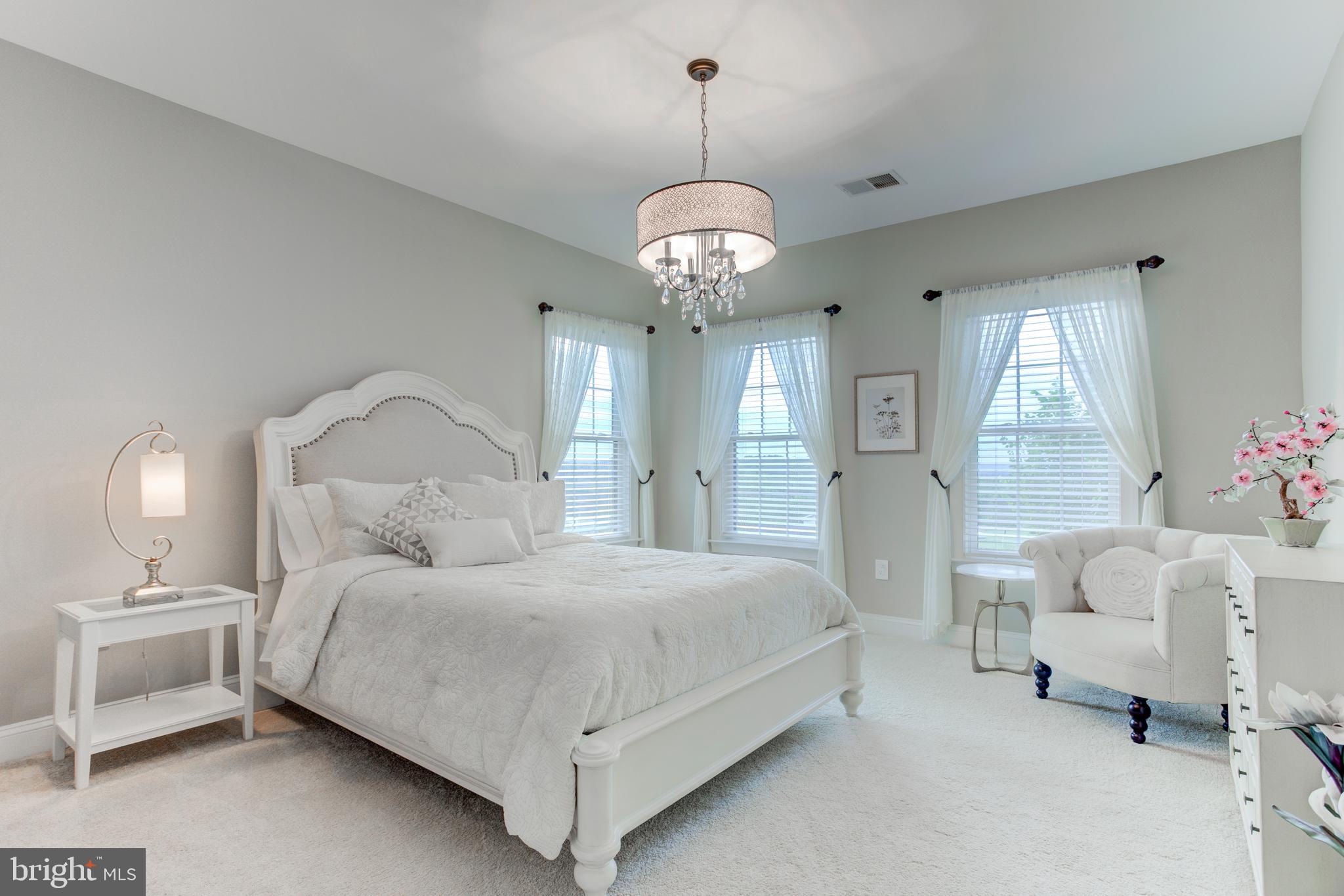 BEACON HILL - Residential