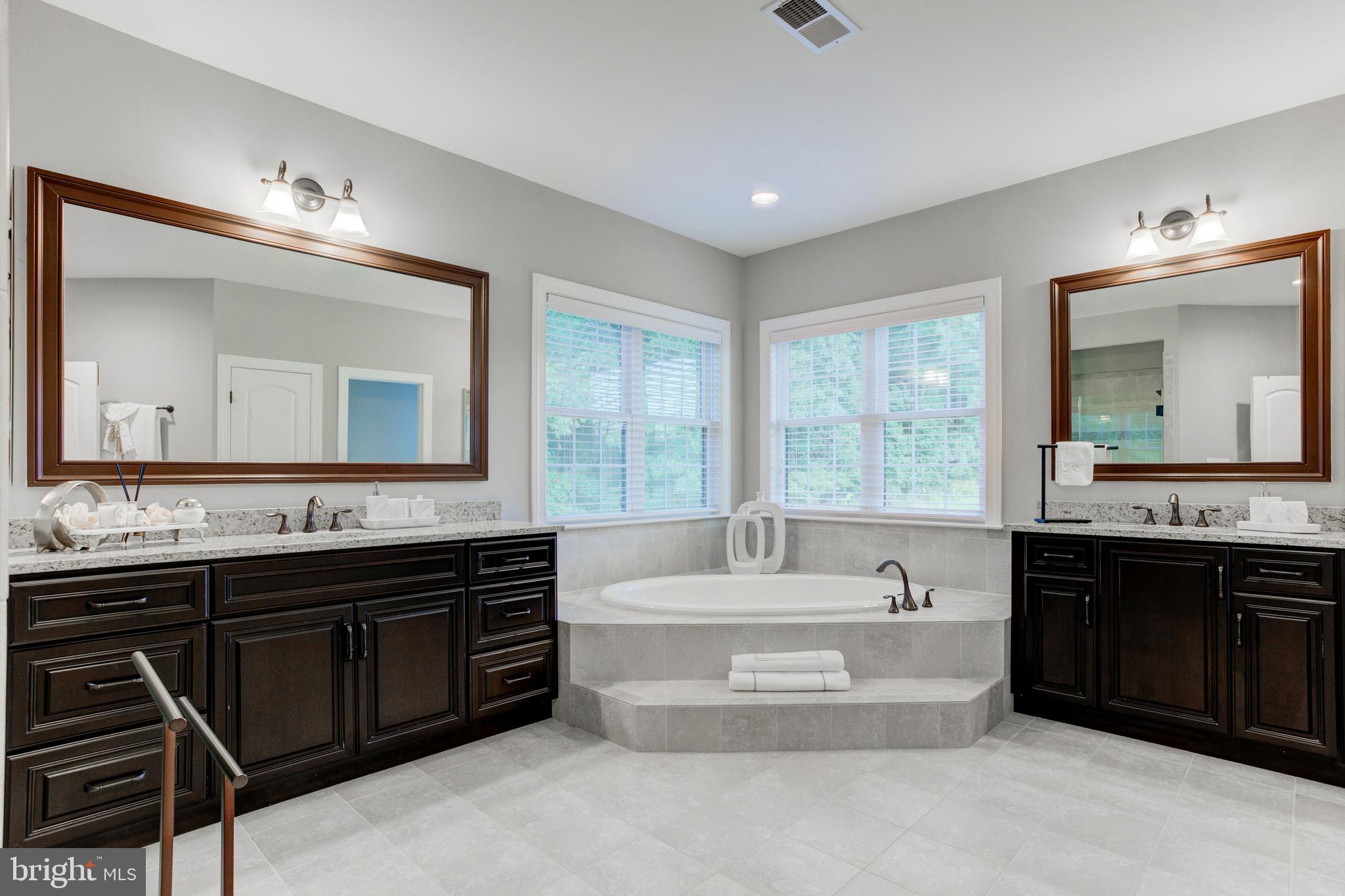 BEACON HILL - Residential