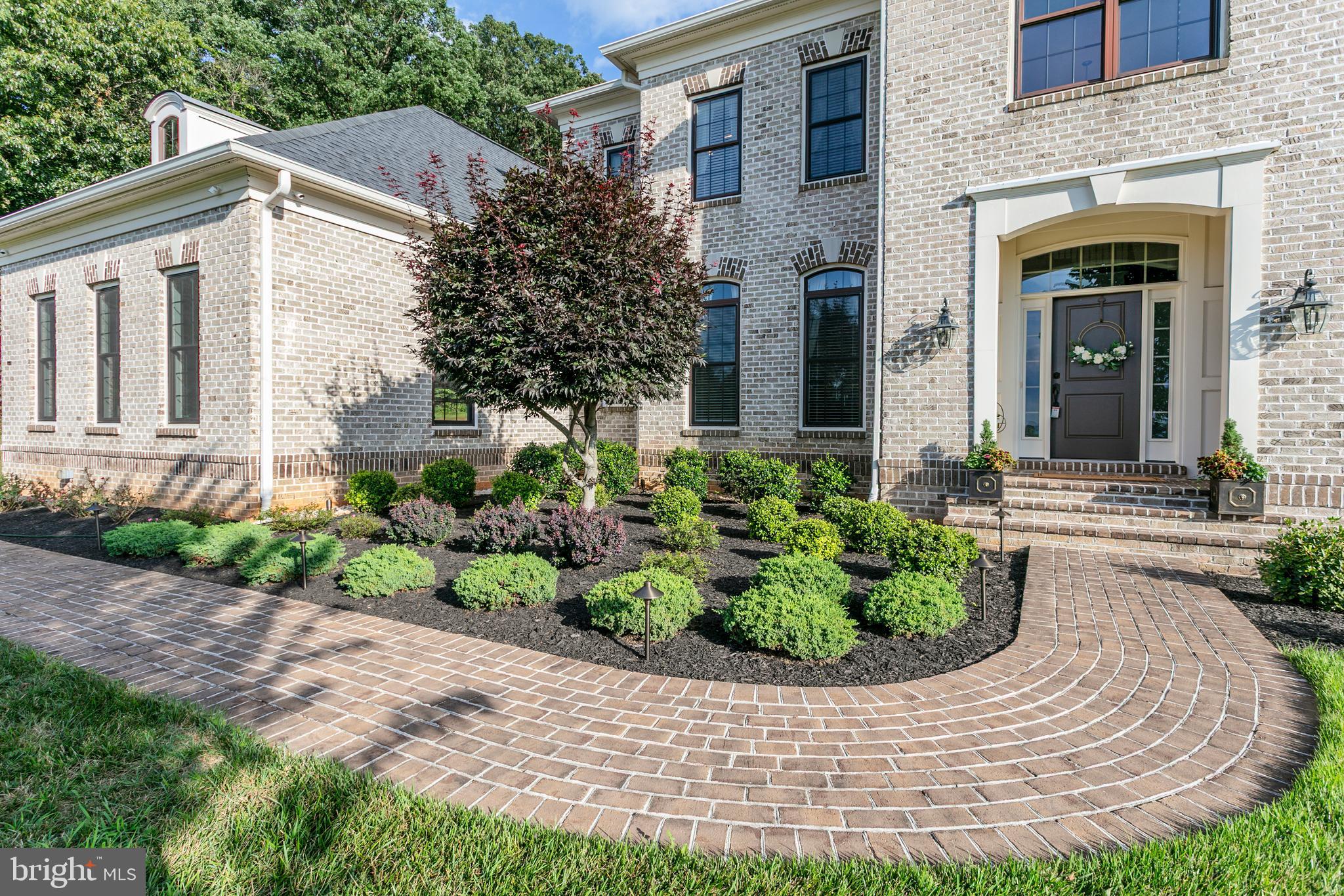 BEACON HILL - Residential