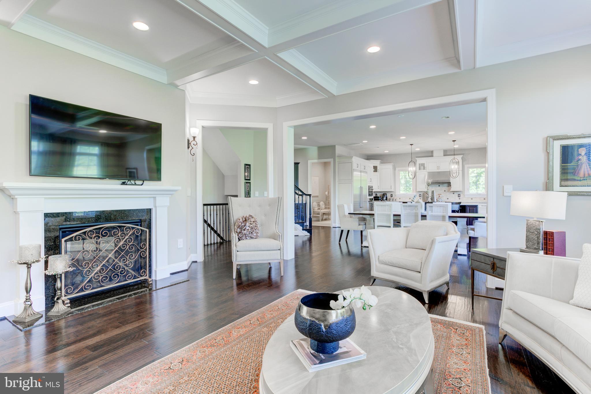 BEACON HILL - Residential