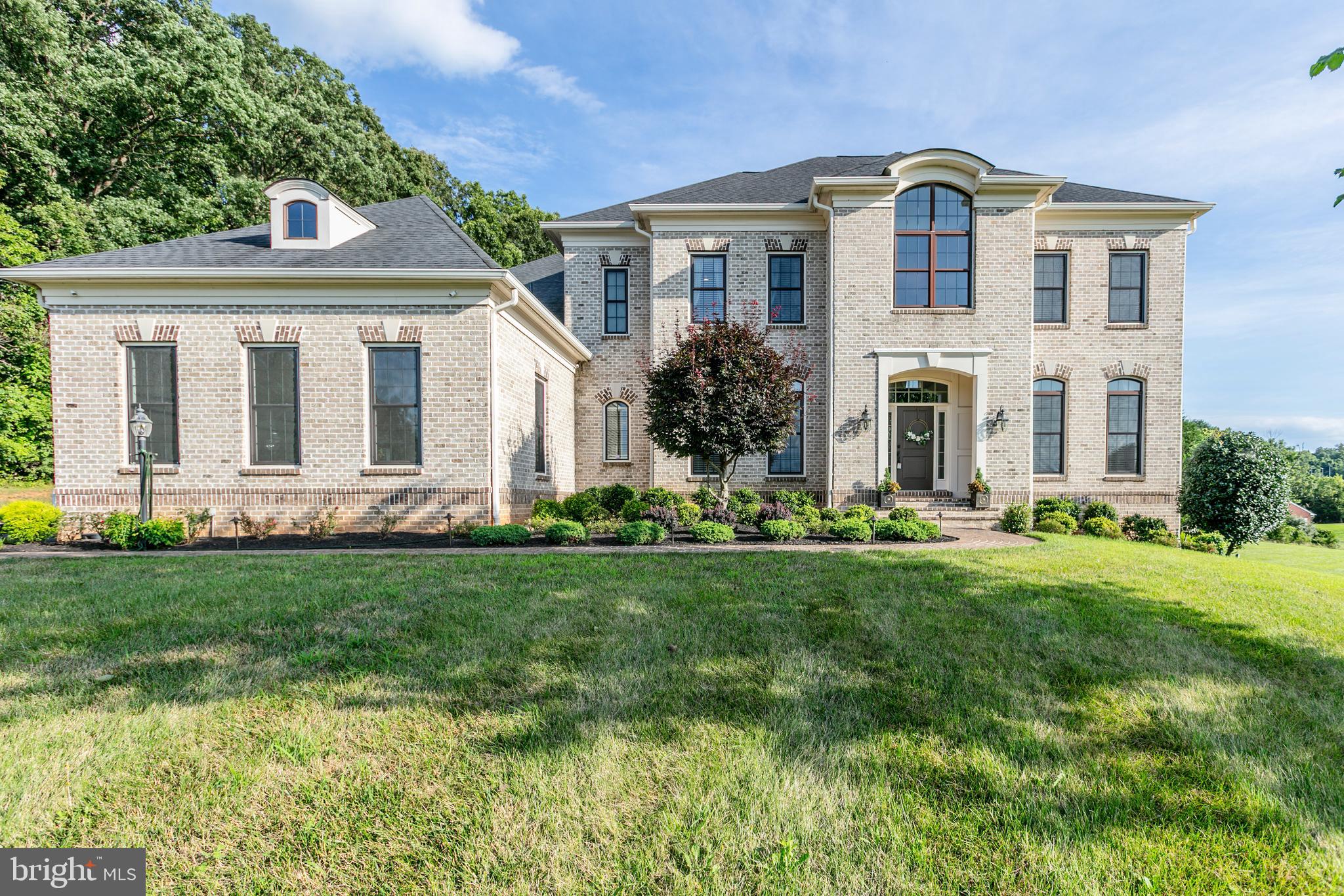 BEACON HILL - Residential