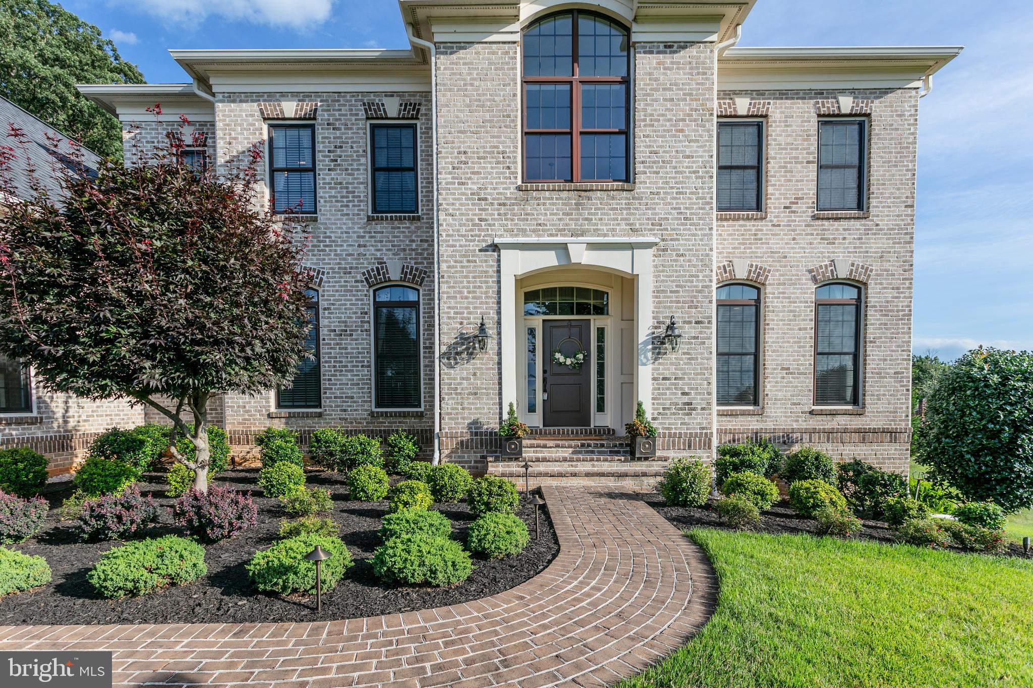 BEACON HILL - Residential