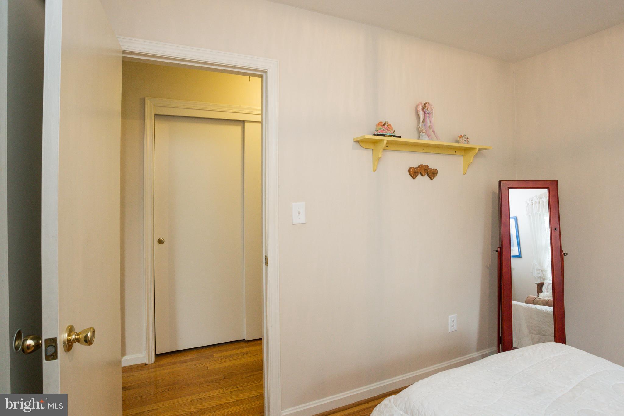 SUNNYSIDE - Residential