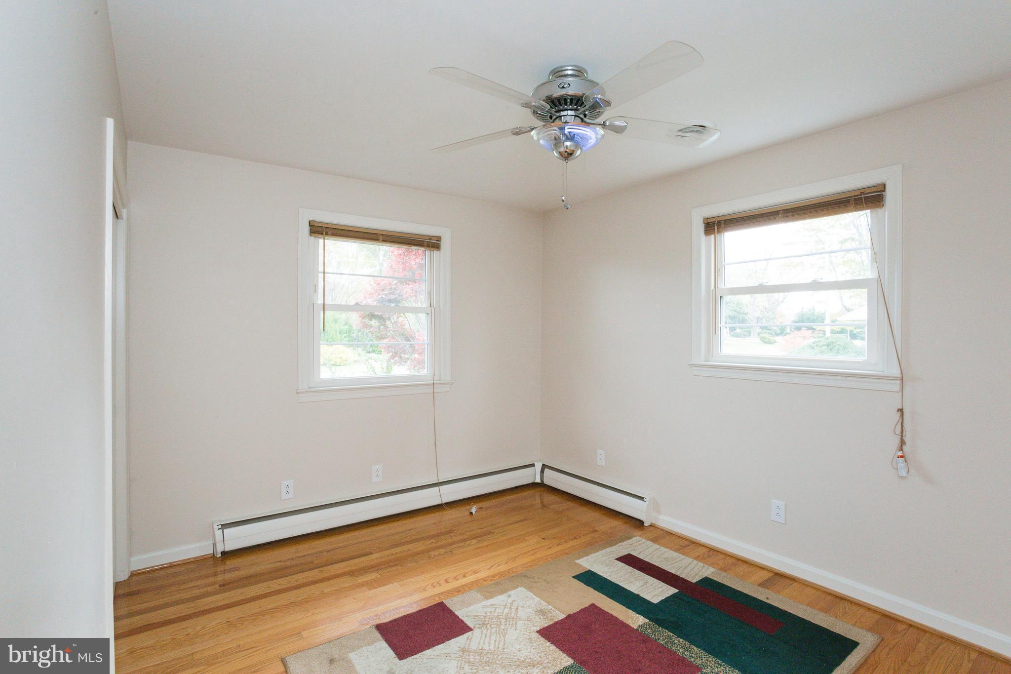 SUNNYSIDE - Residential