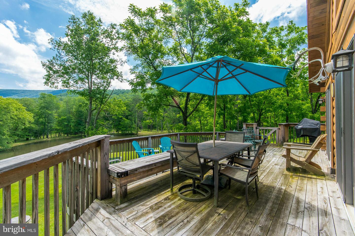 RIVER RIDGE - Residential