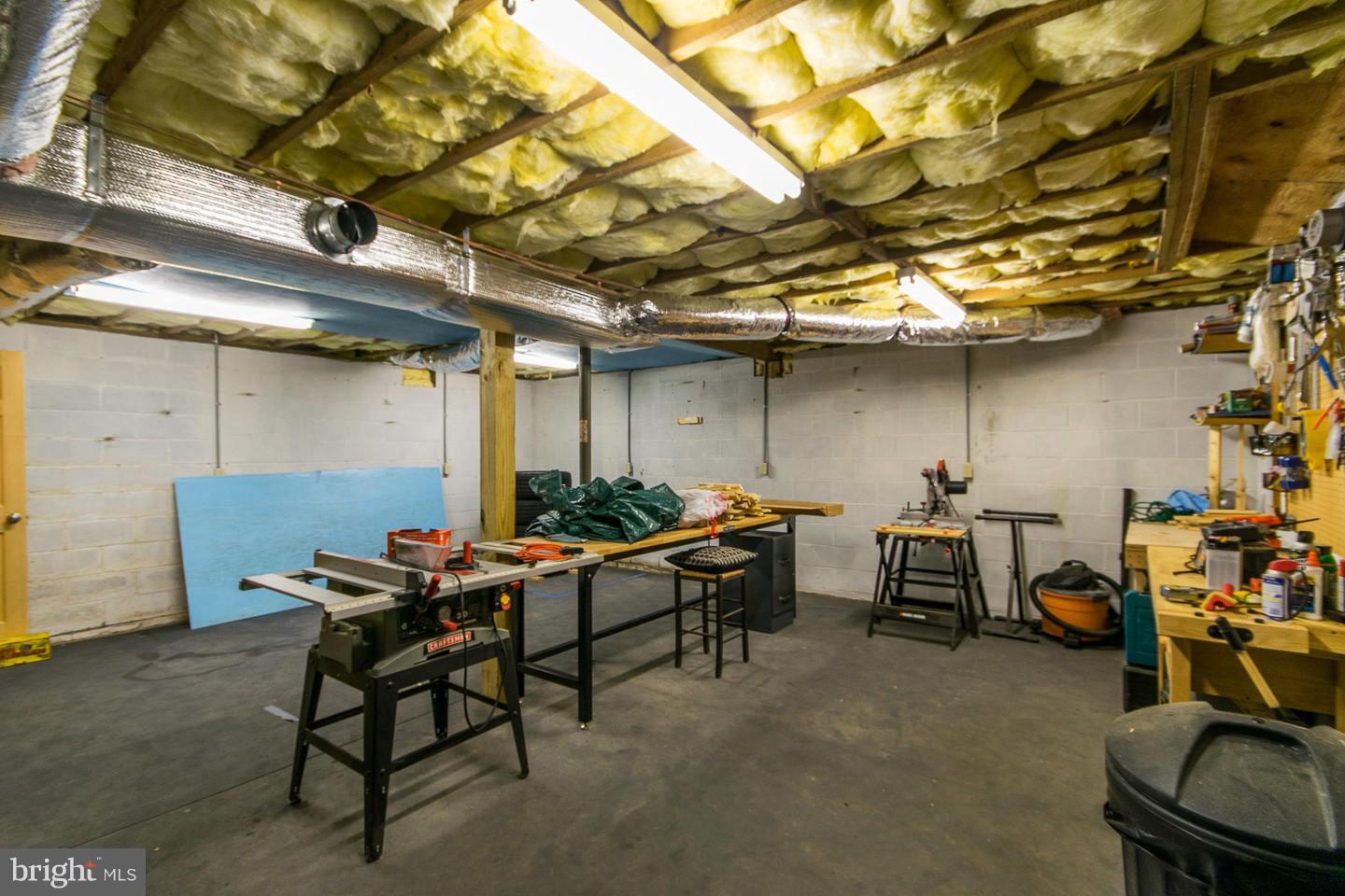 RIVER RIDGE - Residential