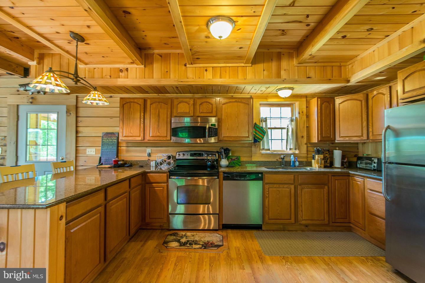 RIVER RIDGE - Residential