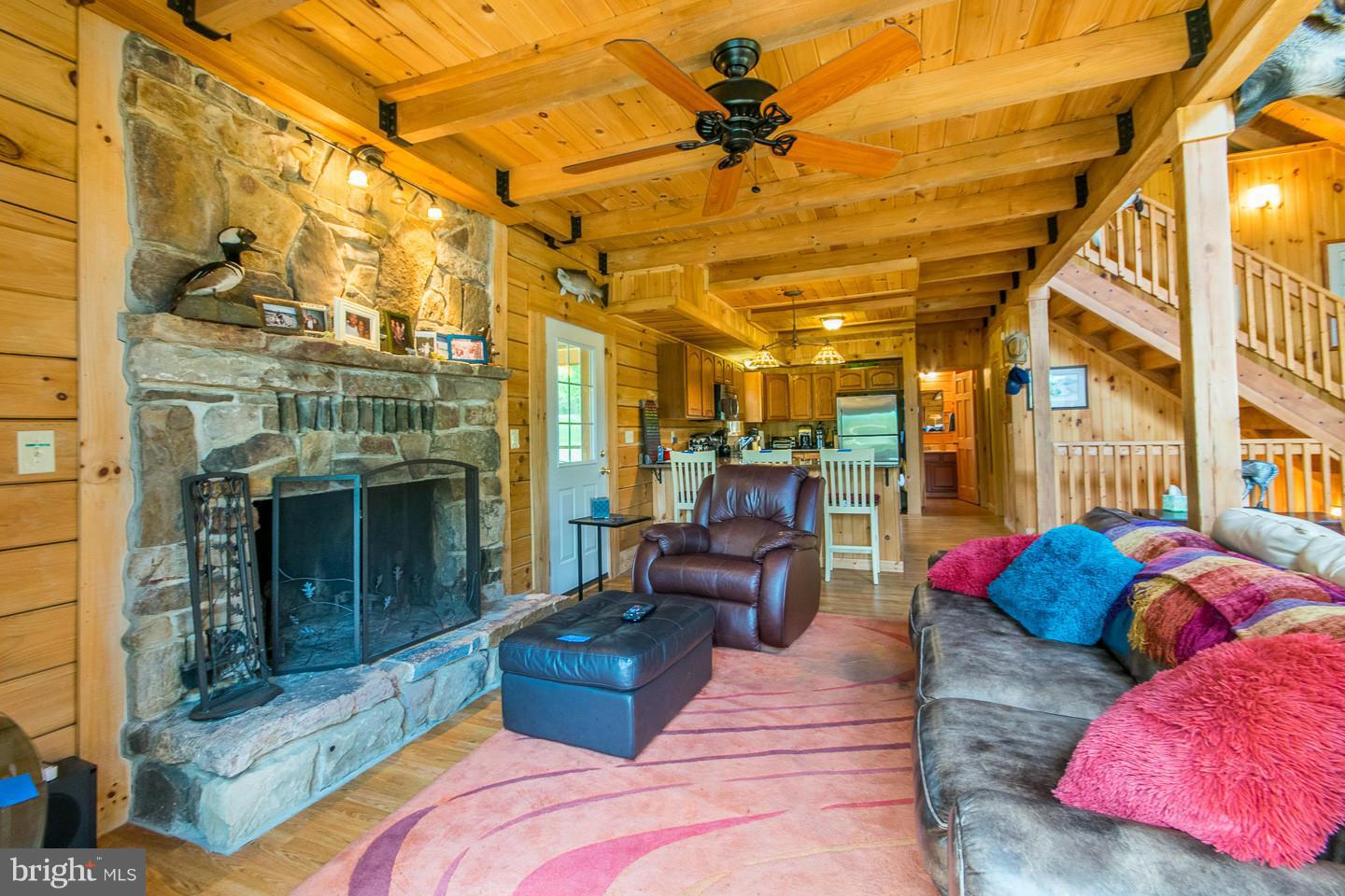 RIVER RIDGE - Residential