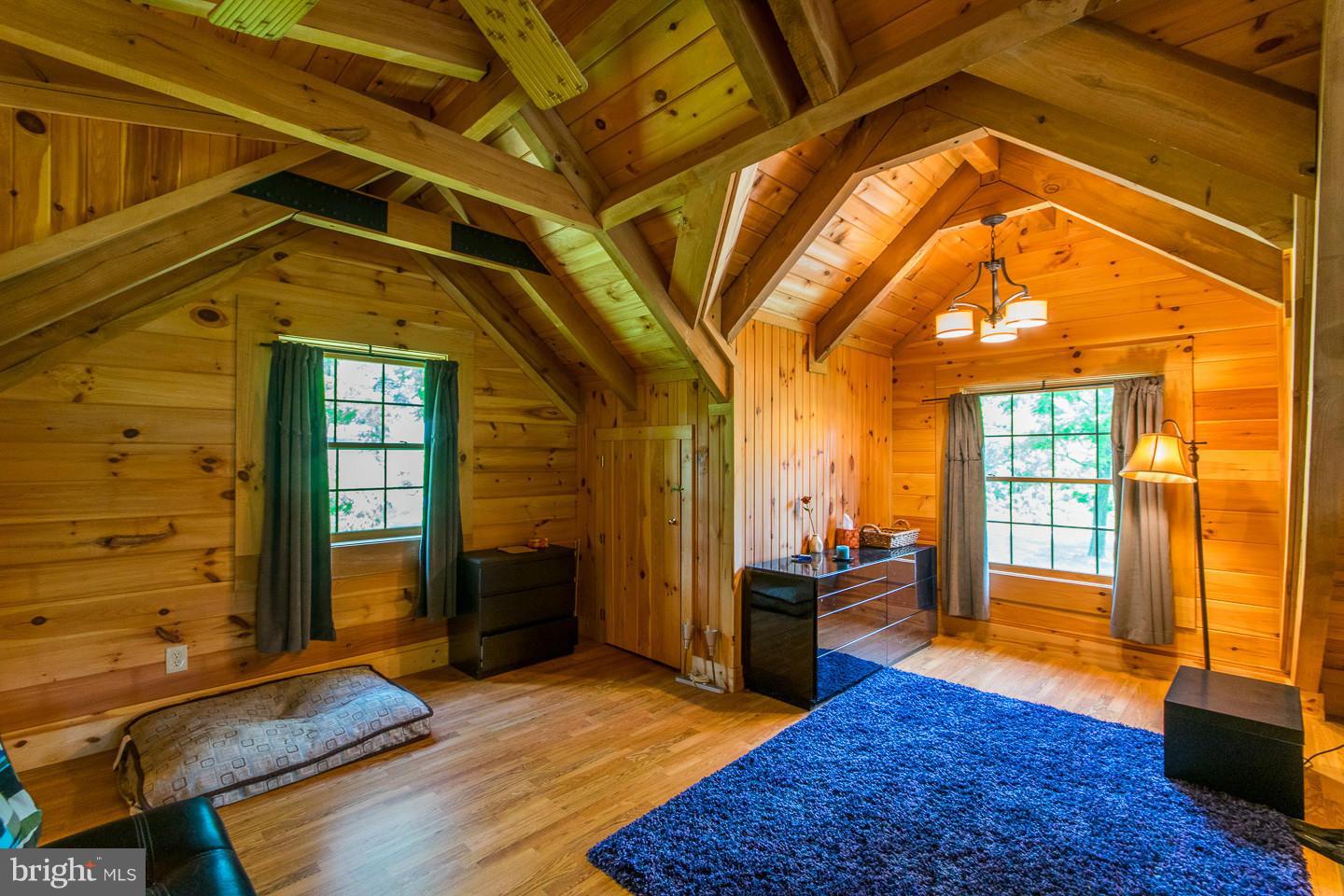 RIVER RIDGE - Residential