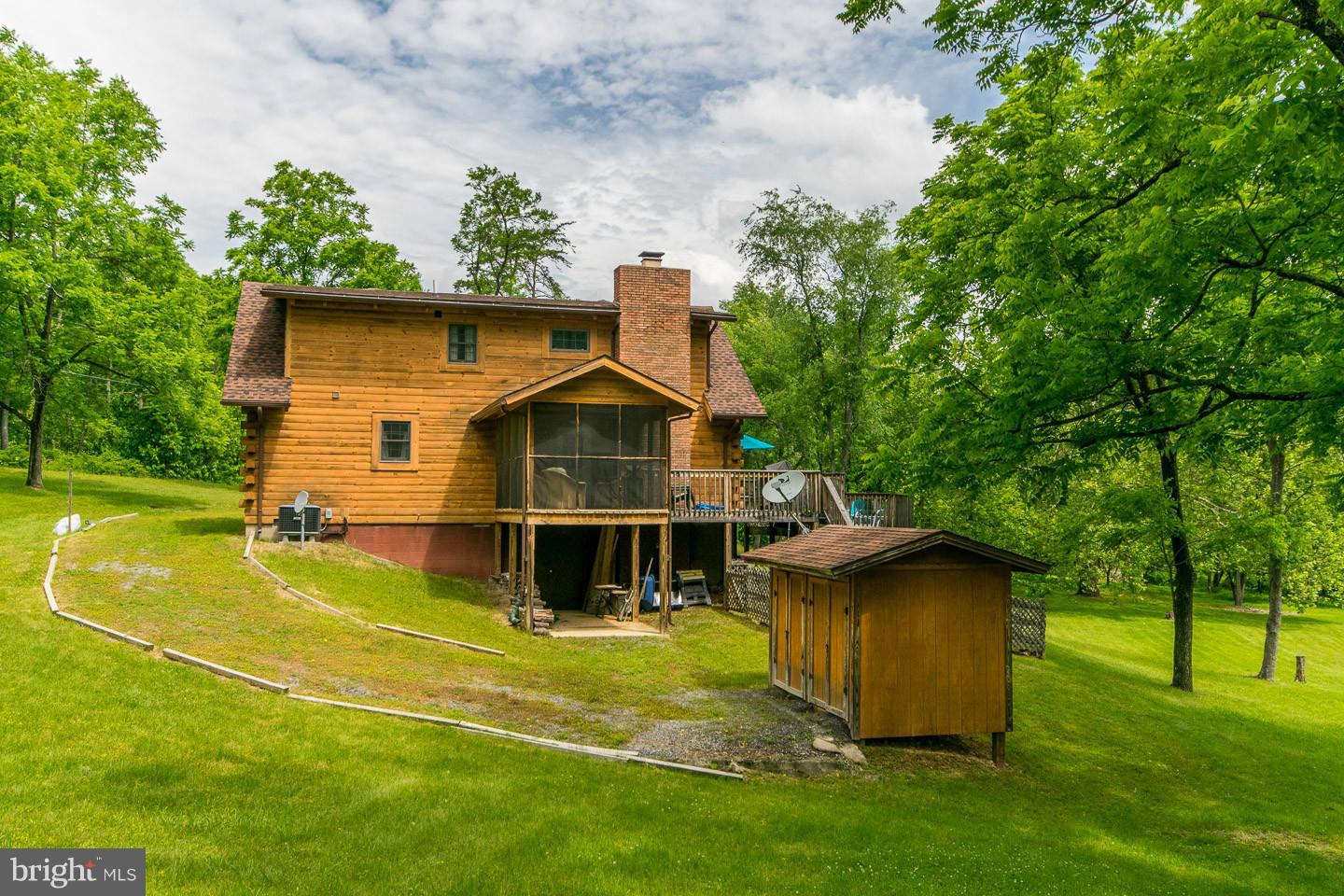 RIVER RIDGE - Residential