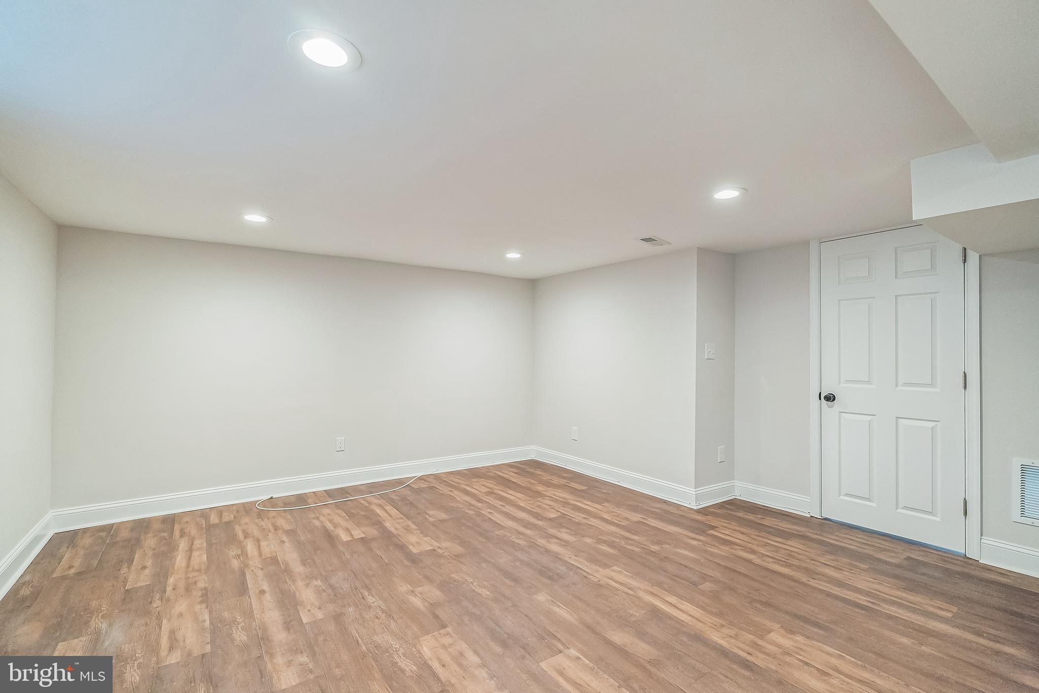 GARRETTFORD - Residential