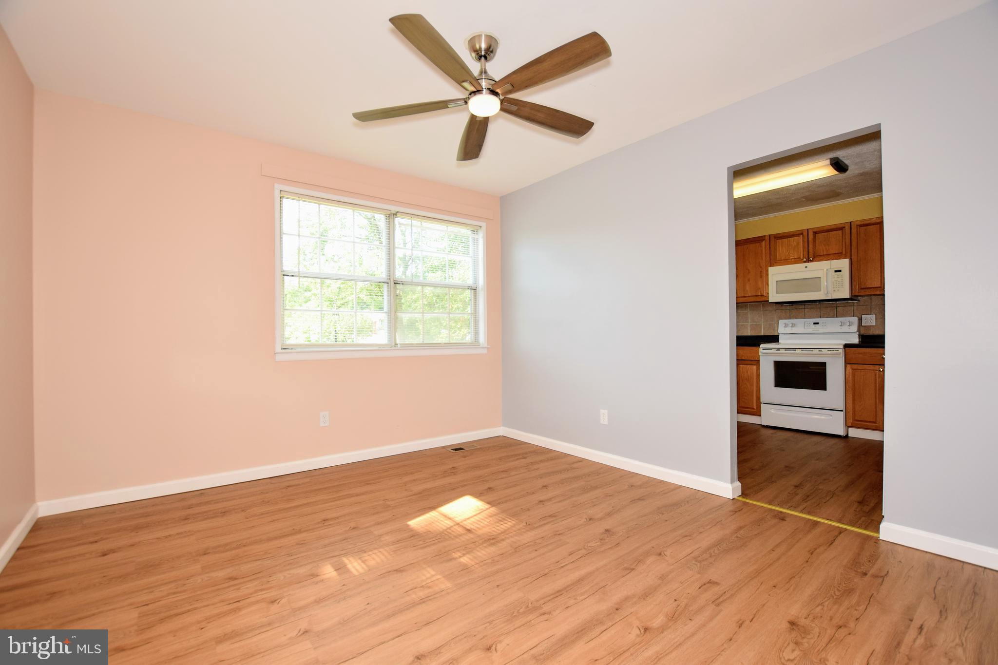 HARFORD SQUARE - Residential Lease