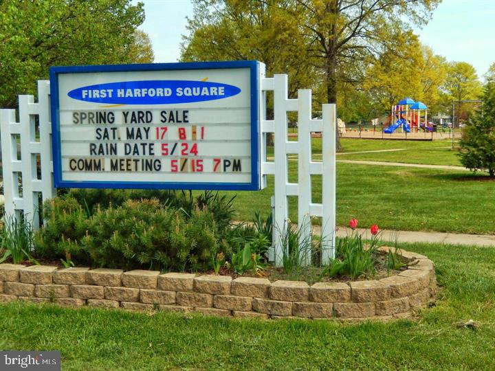 HARFORD SQUARE - Residential Lease