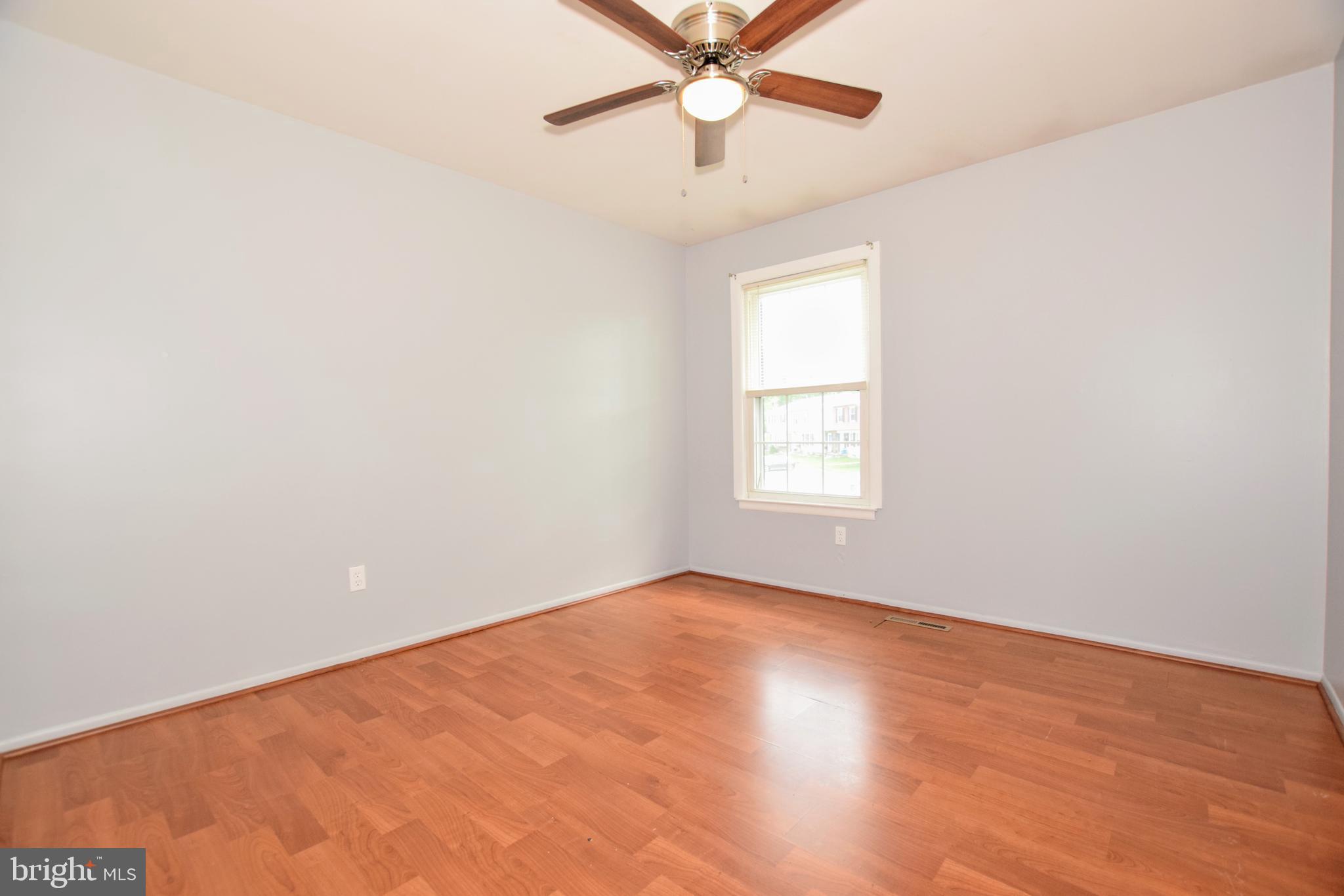 HARFORD SQUARE - Residential Lease