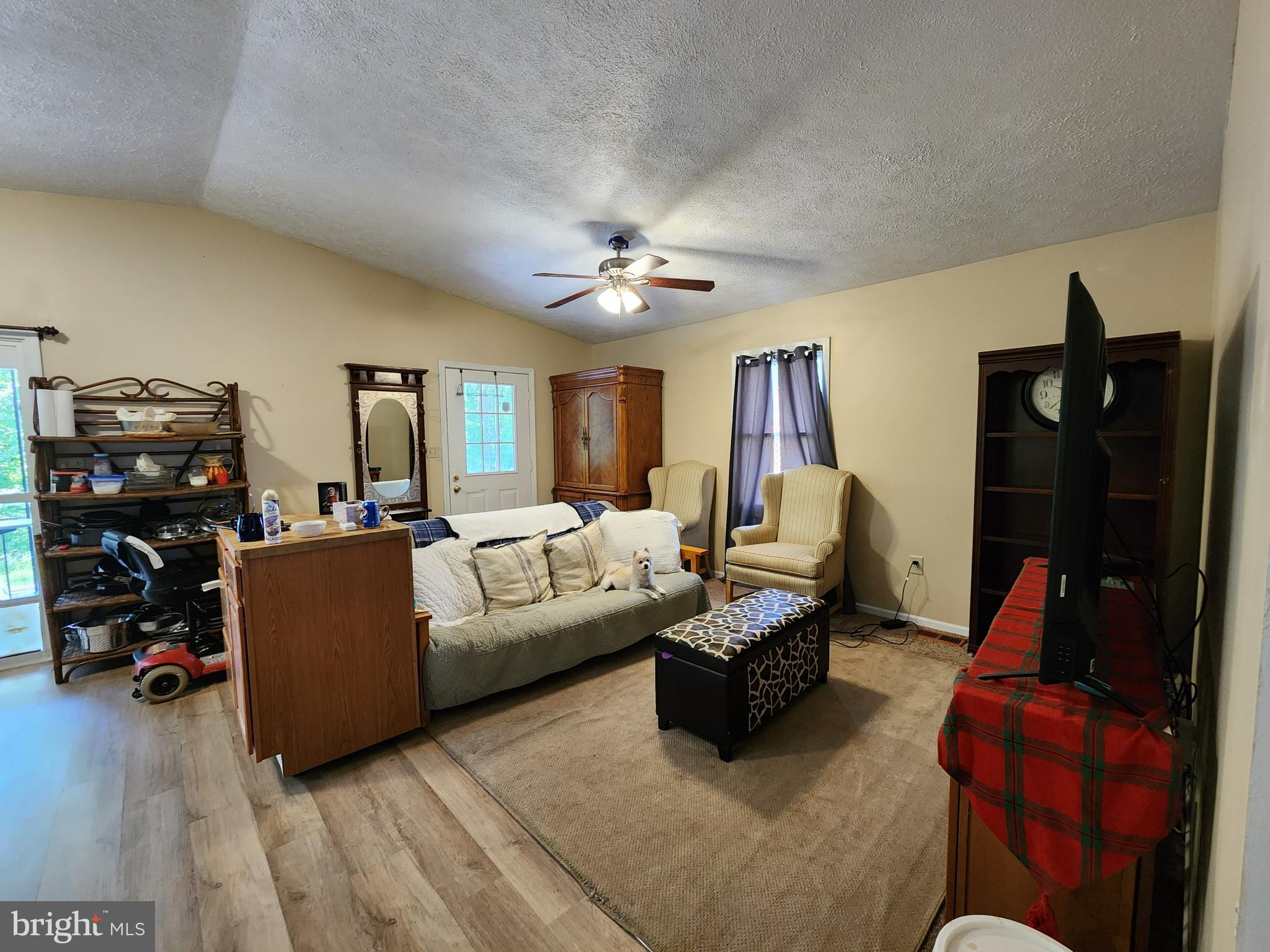 WHITE SANDS - Residential