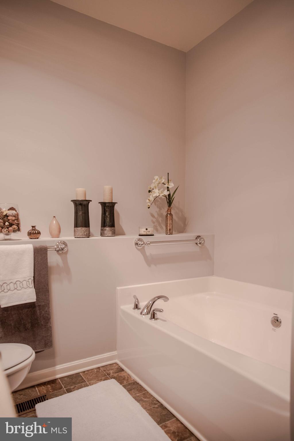 FREEDOM HILLS - Residential