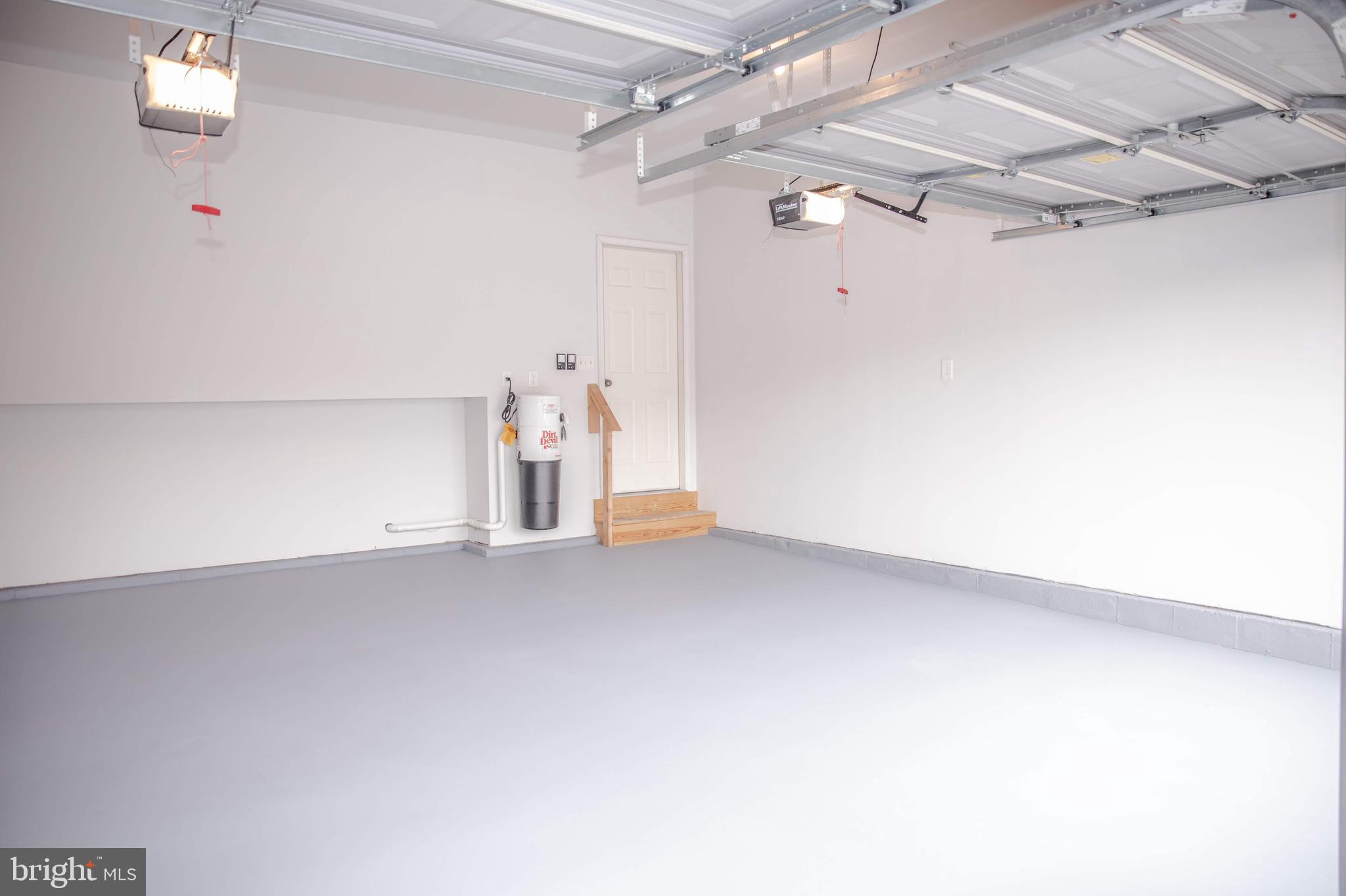 FREEDOM HILLS - Residential