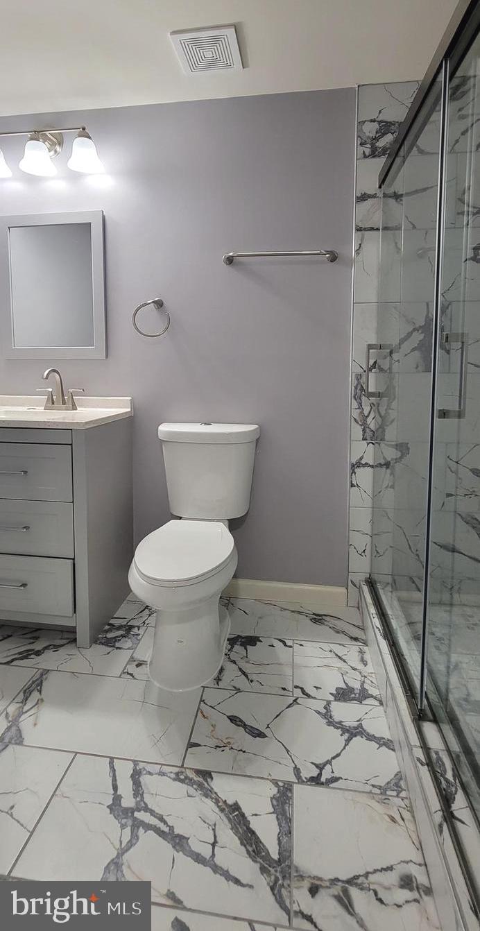 OAK POND TOWNHOU - Residential Lease