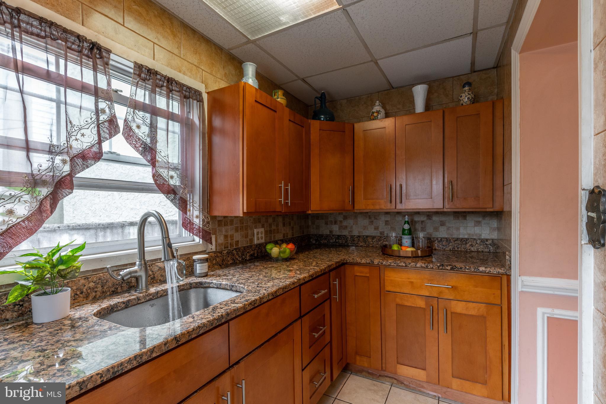 PASSYUNK SQUARE - Residential