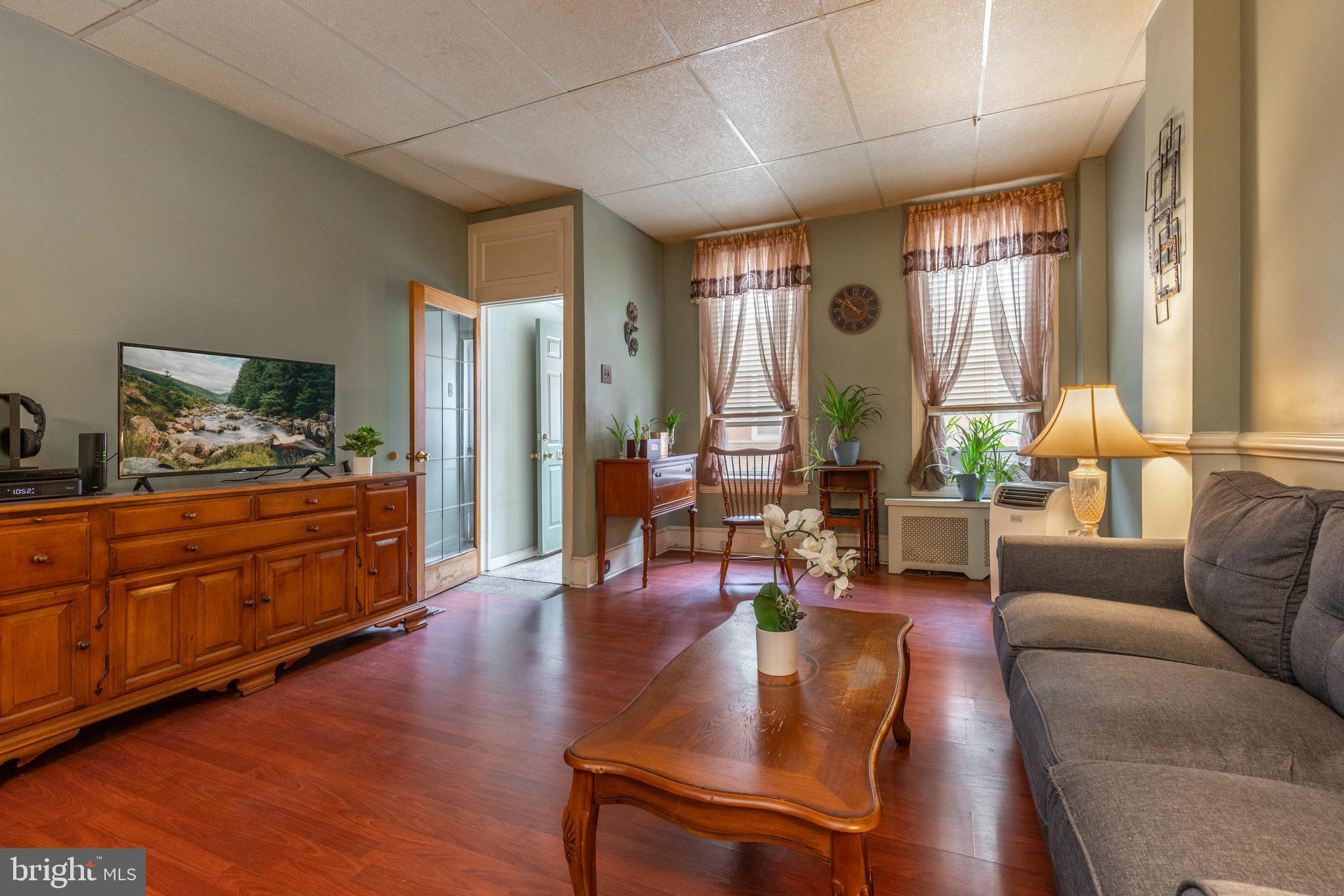 PASSYUNK SQUARE - Residential