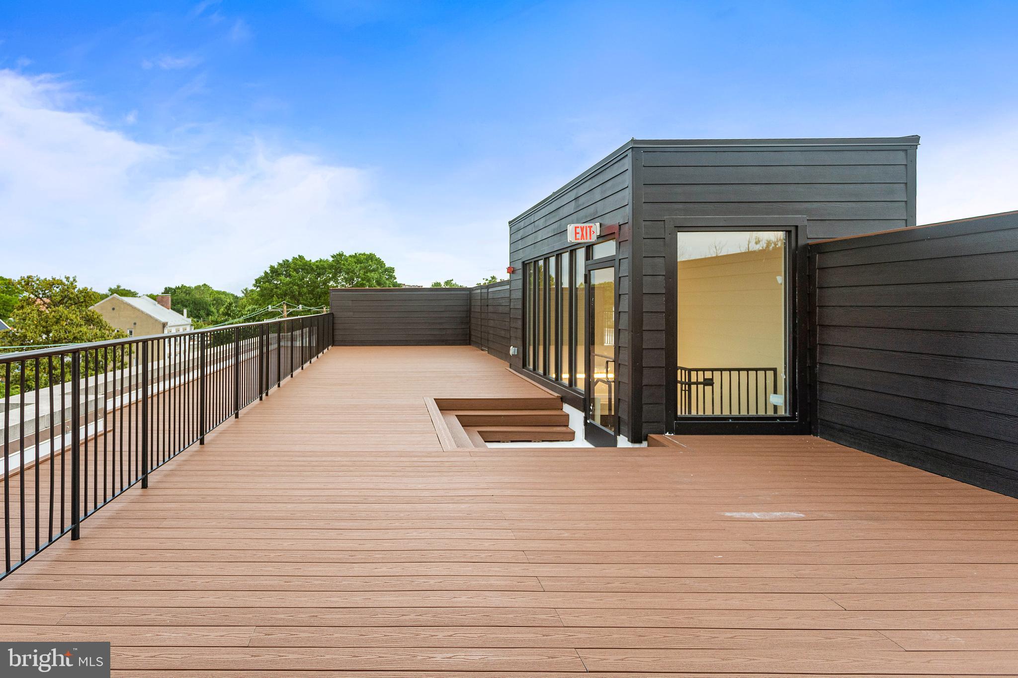 OLD TOWN ALEXANDRIA - Residential