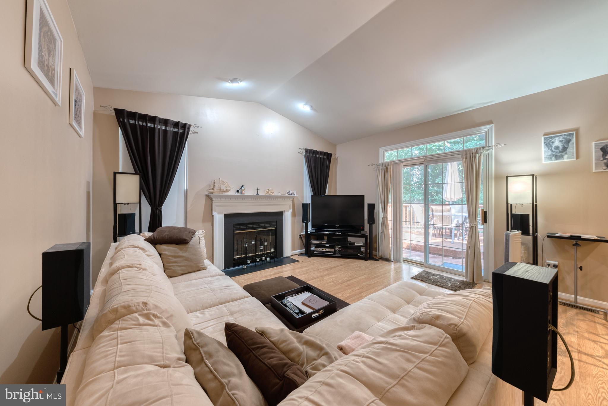 RUSSETT - Residential Lease