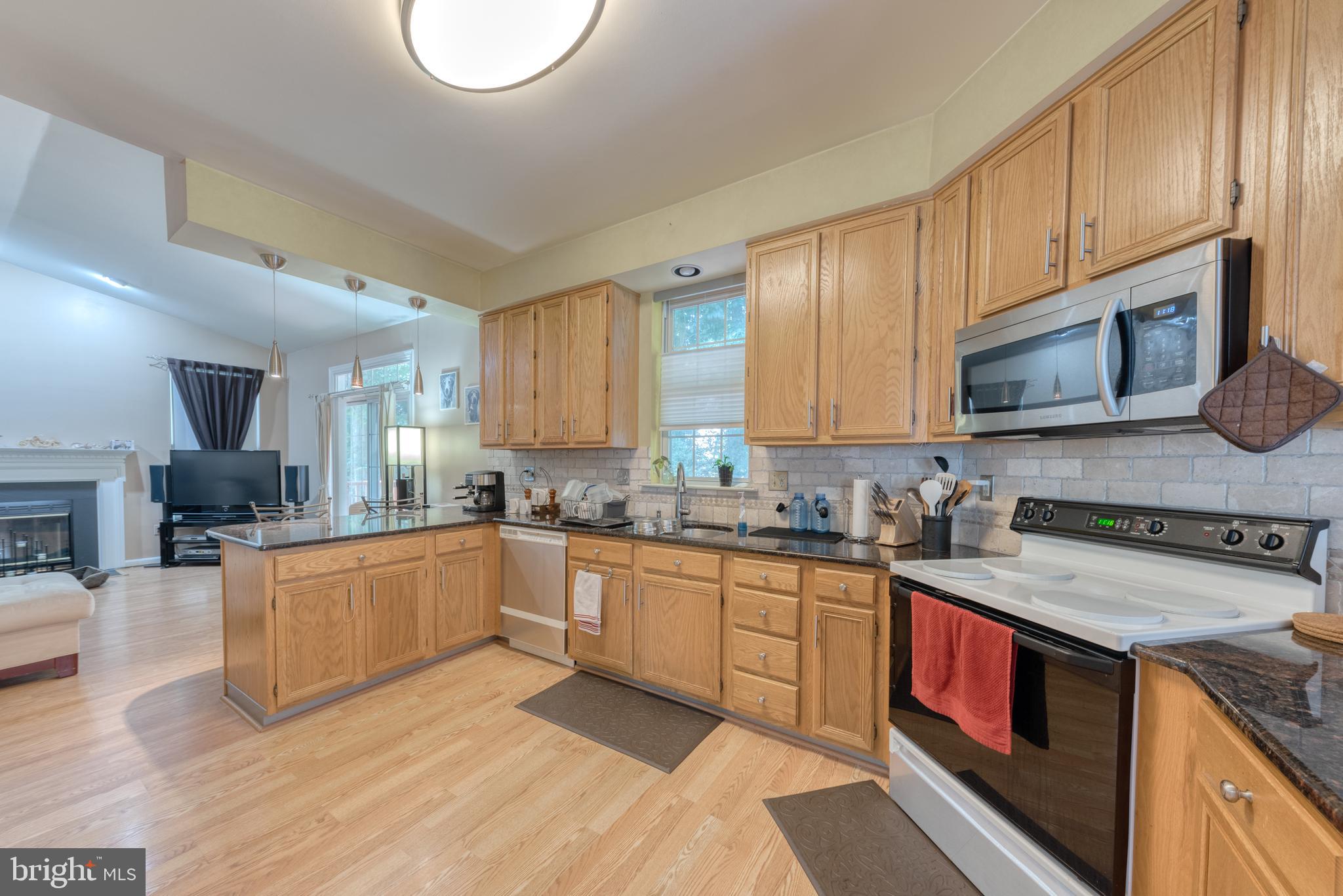 RUSSETT - Residential Lease