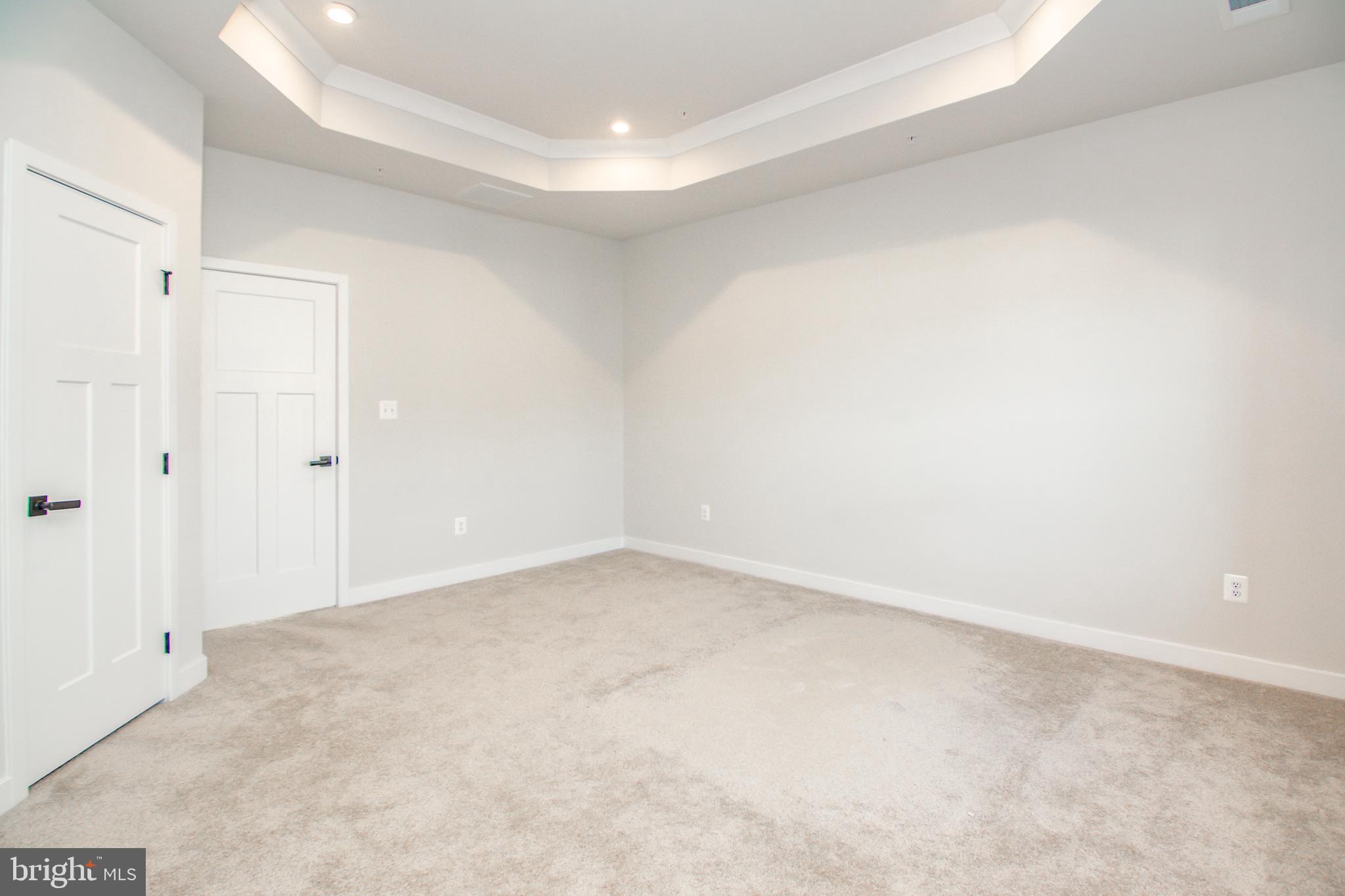 GREENLEIGH AT CROSSROADS - Residential Lease