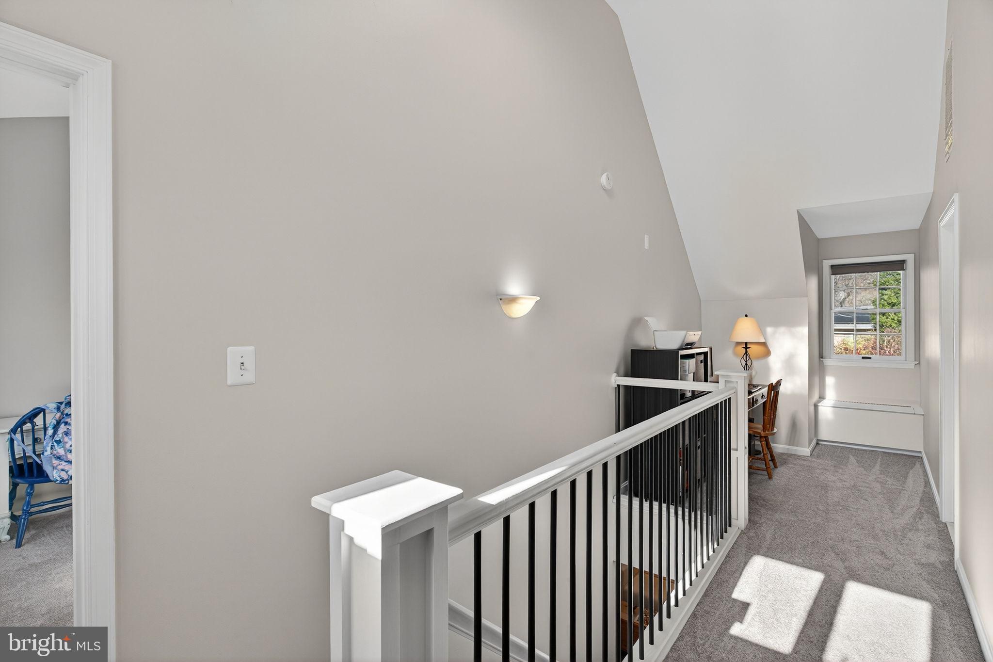 MADISON MANOR - Residential