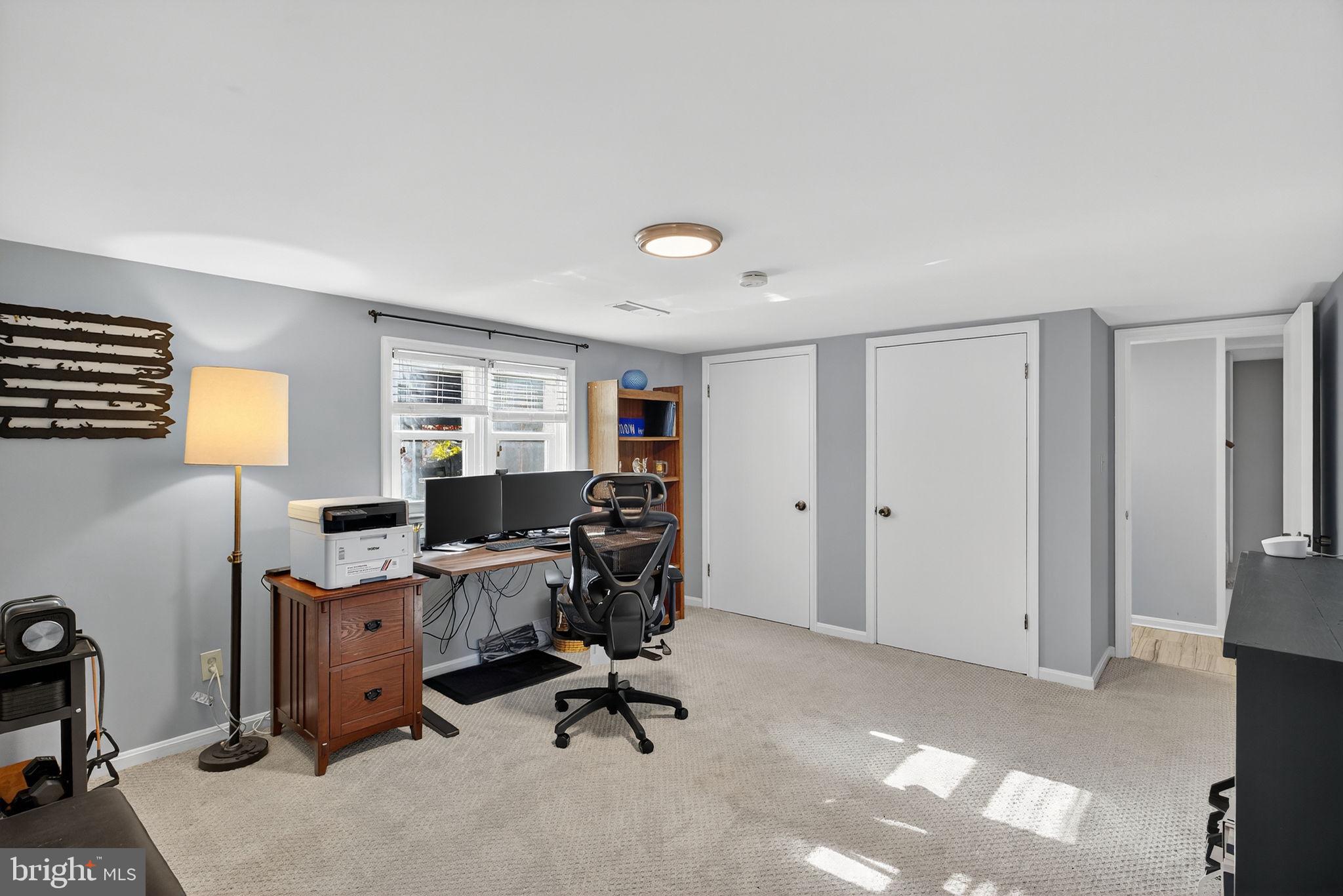 MADISON MANOR - Residential