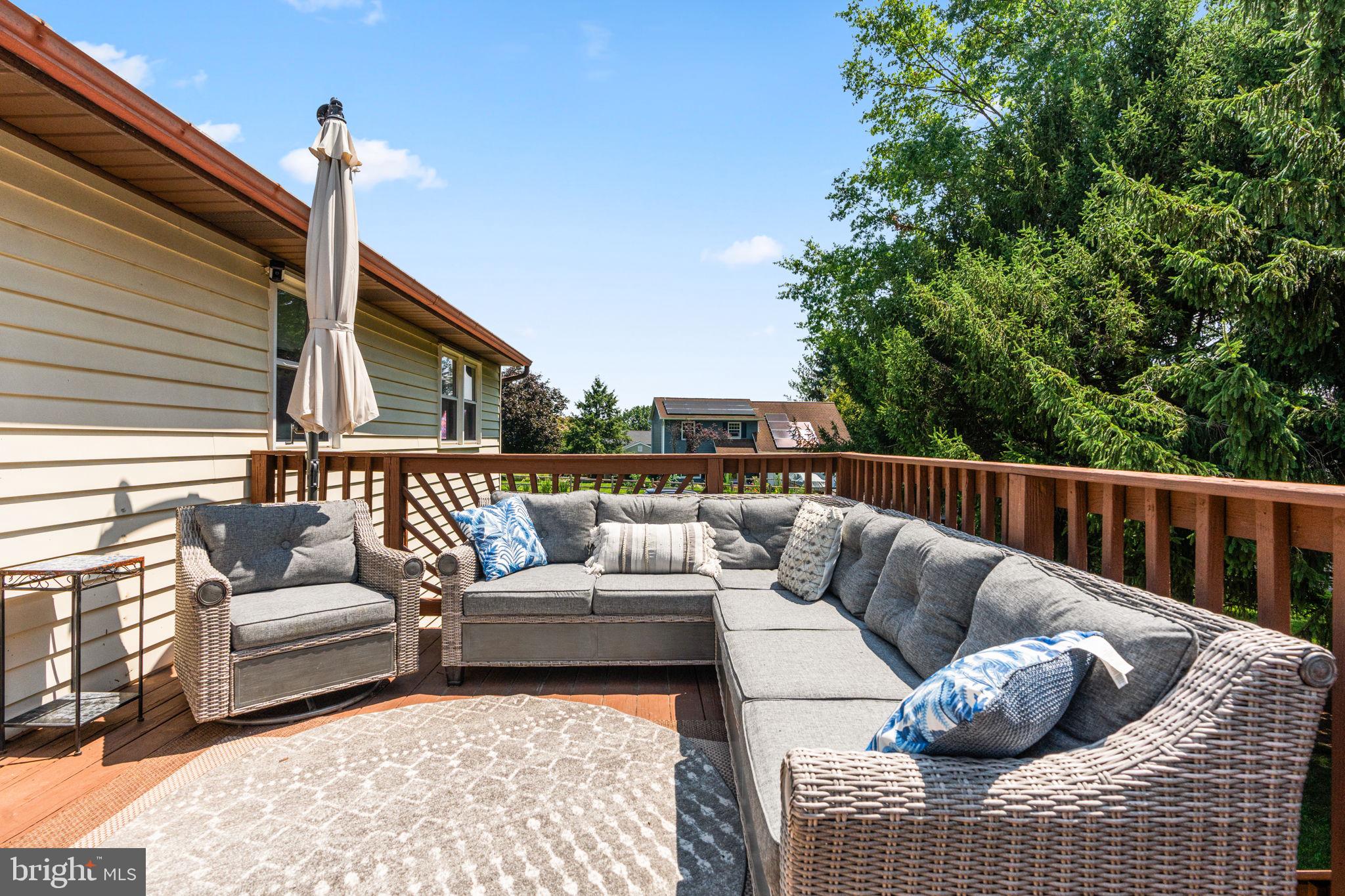 DEIMLER MANOR - Residential