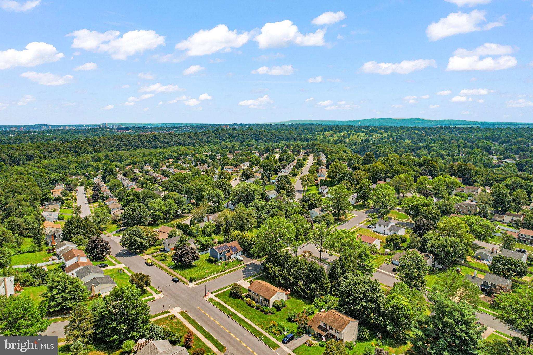 DEIMLER MANOR - Residential