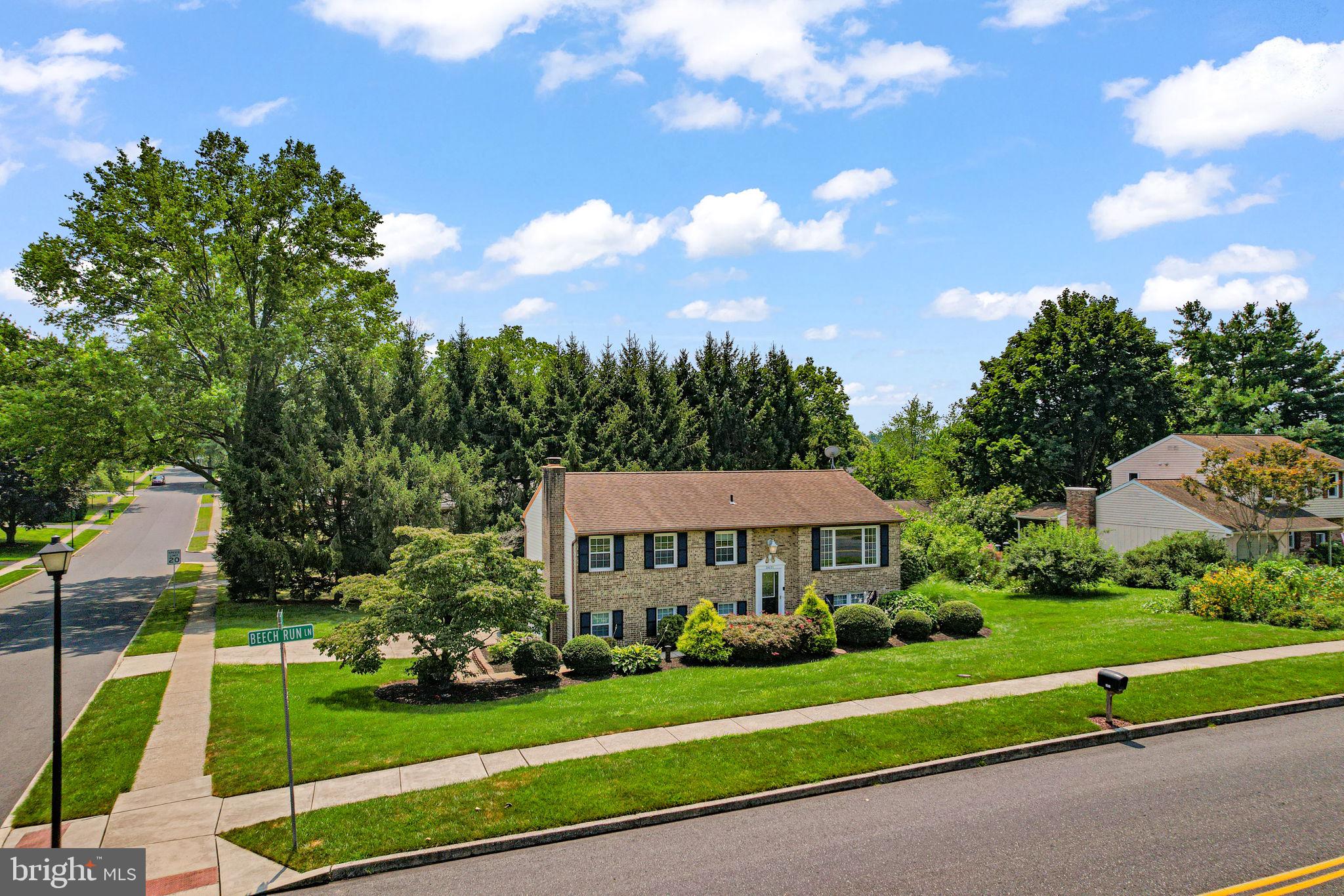 DEIMLER MANOR - Residential