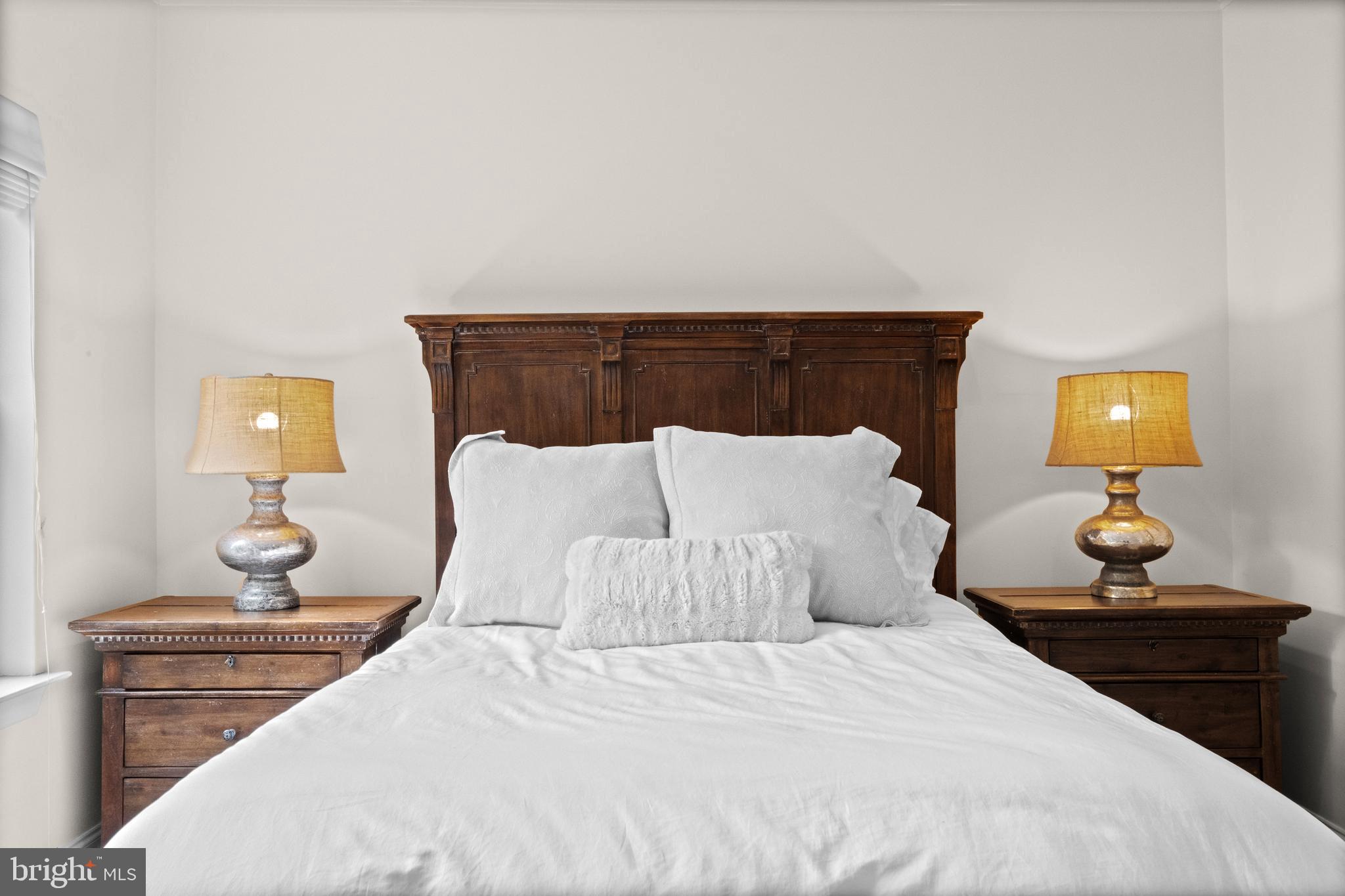 NAVAL SQUARE - Residential