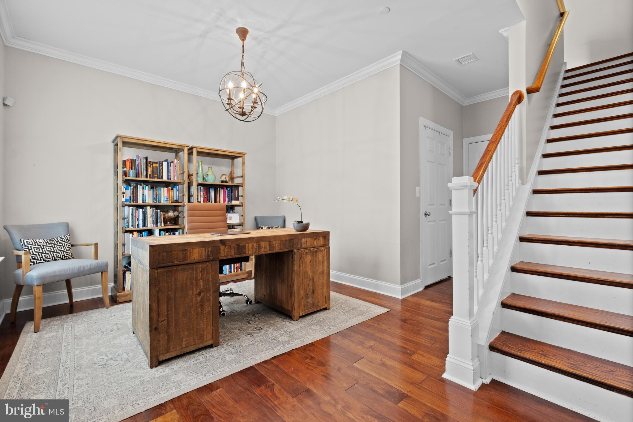 NAVAL SQUARE - Residential