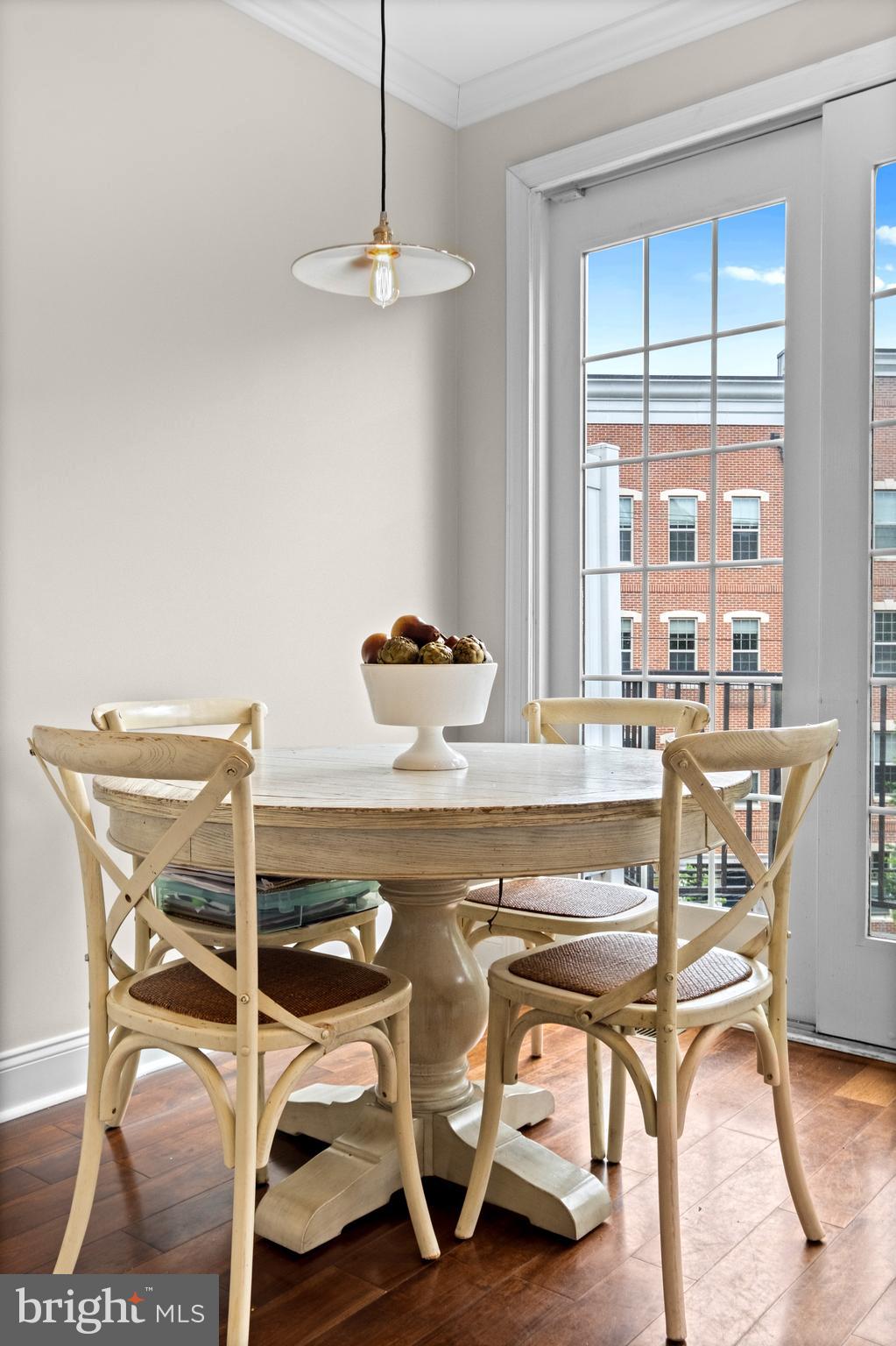 NAVAL SQUARE - Residential