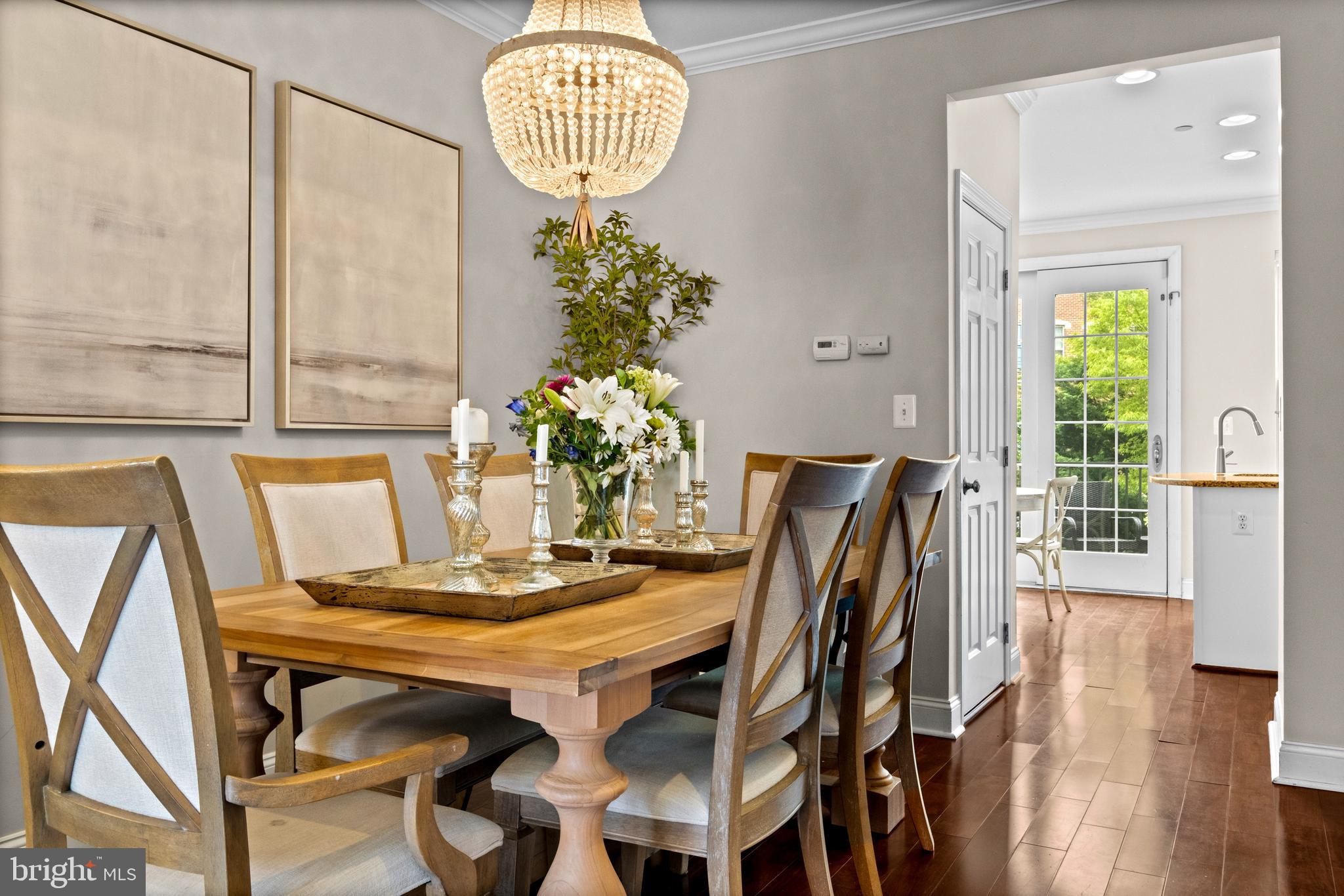 NAVAL SQUARE - Residential