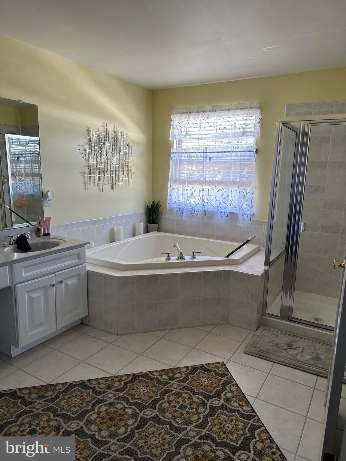 Millville, New Jersey 08332, United States, 4 Bedrooms Bedrooms, ,3 BathroomsBathrooms,Residential,Active,223219