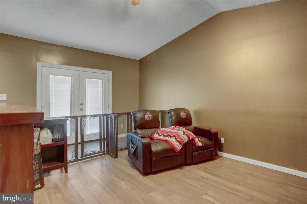 NADENBOUSCH HEIGHTS - Residential