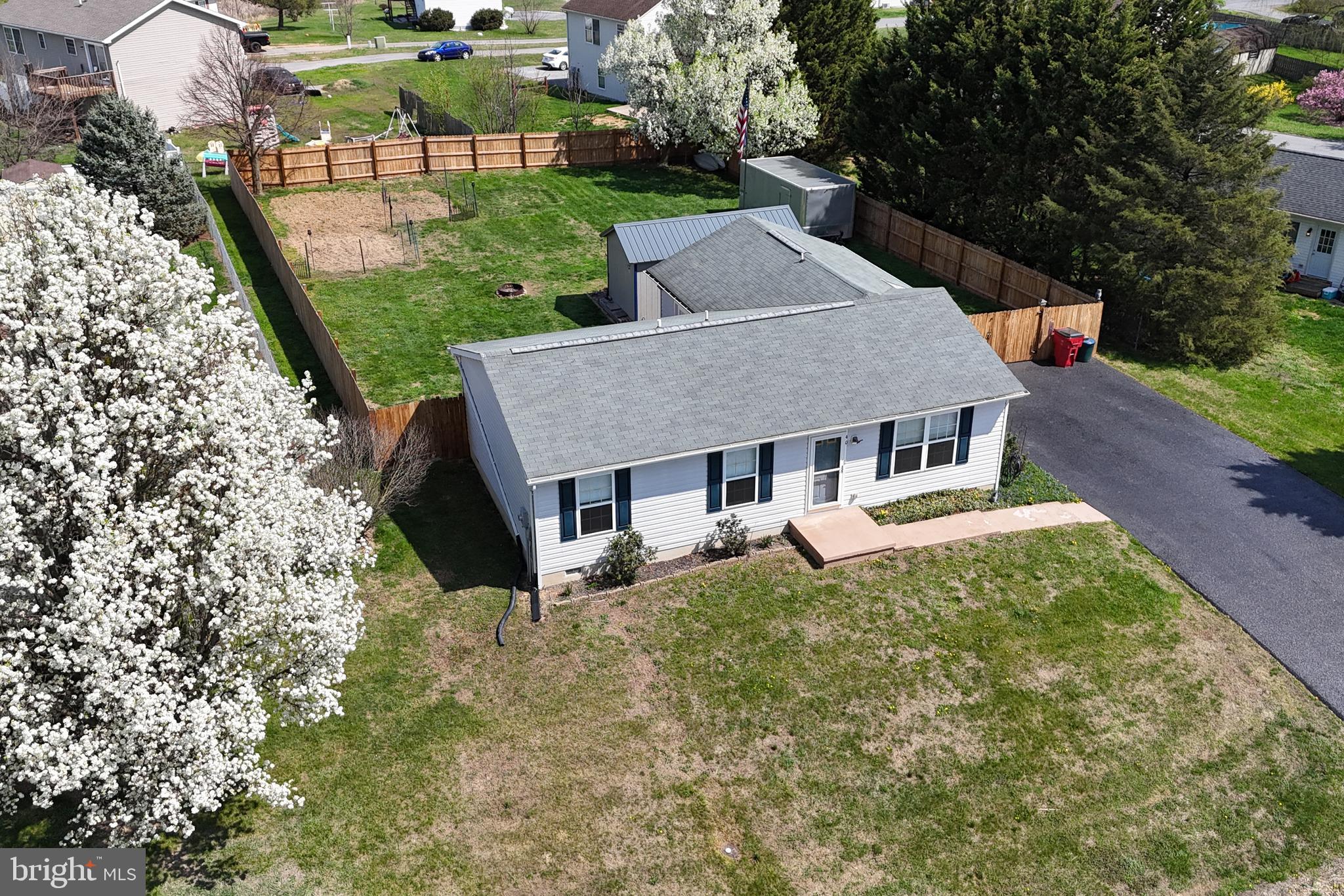 NADENBOUSCH HEIGHTS - Residential