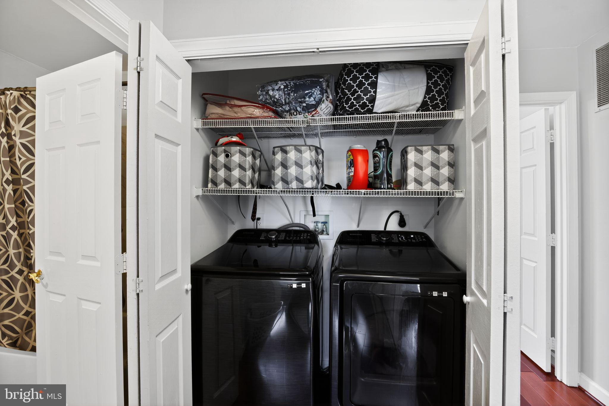 PLEASANT CHASE - Residential