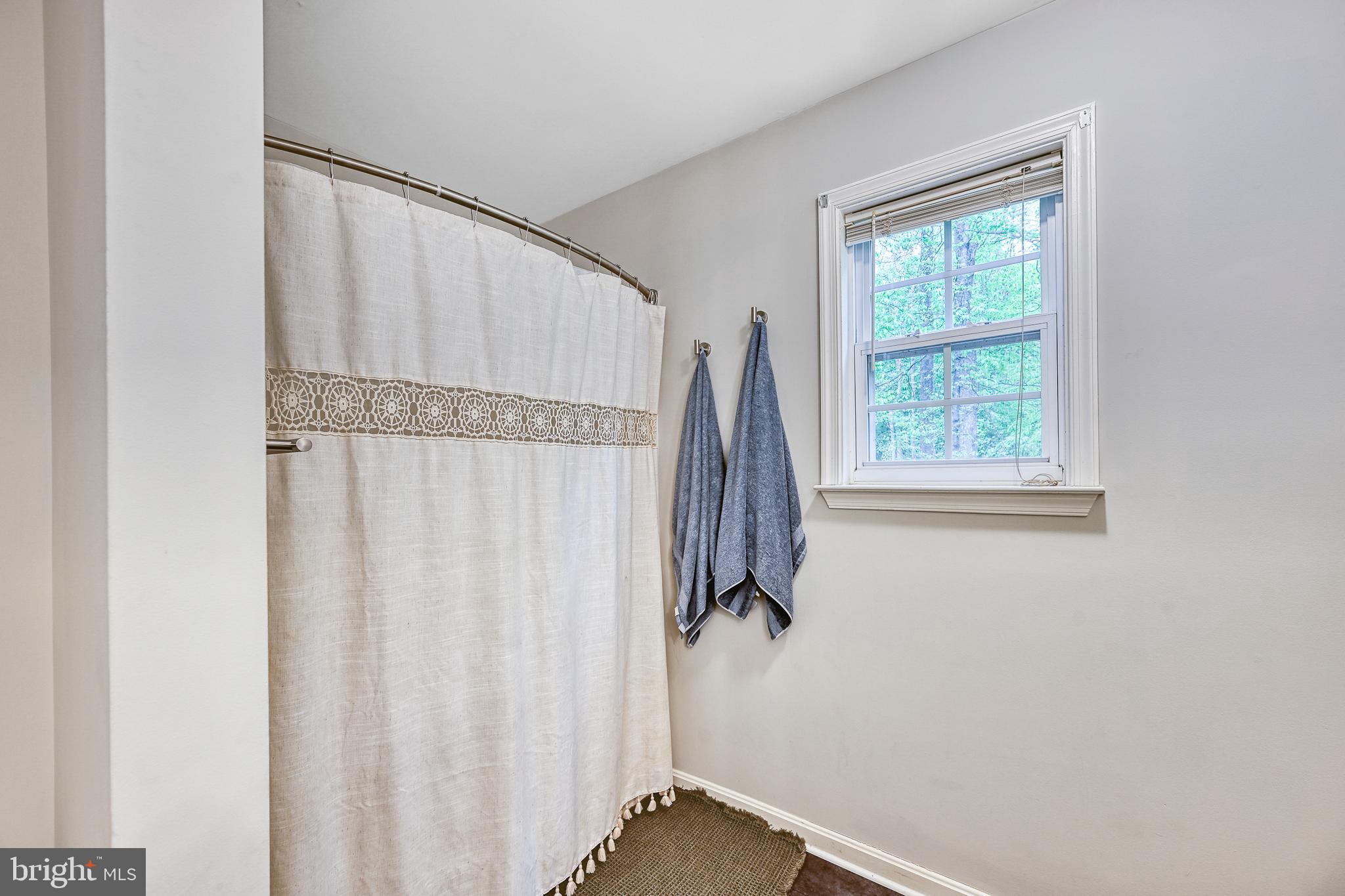 FOREST HILL - Residential