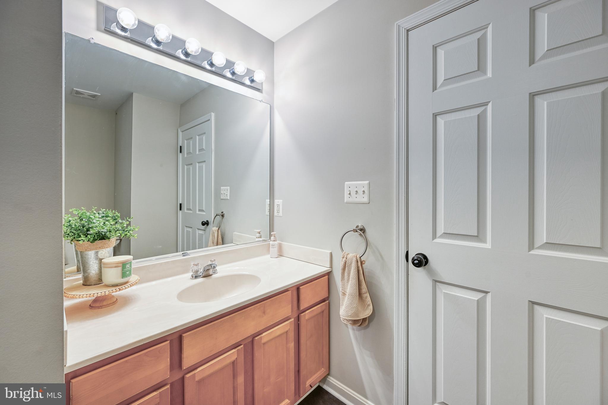 FOREST HILL - Residential